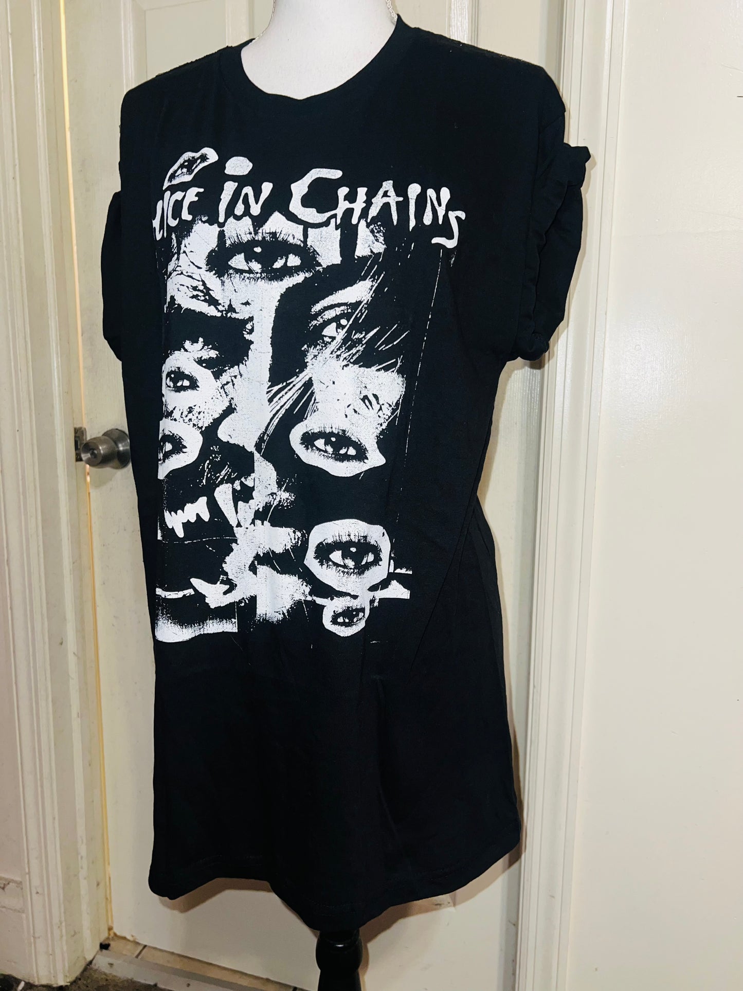 Alice In Chains Oversized Distressed Tee