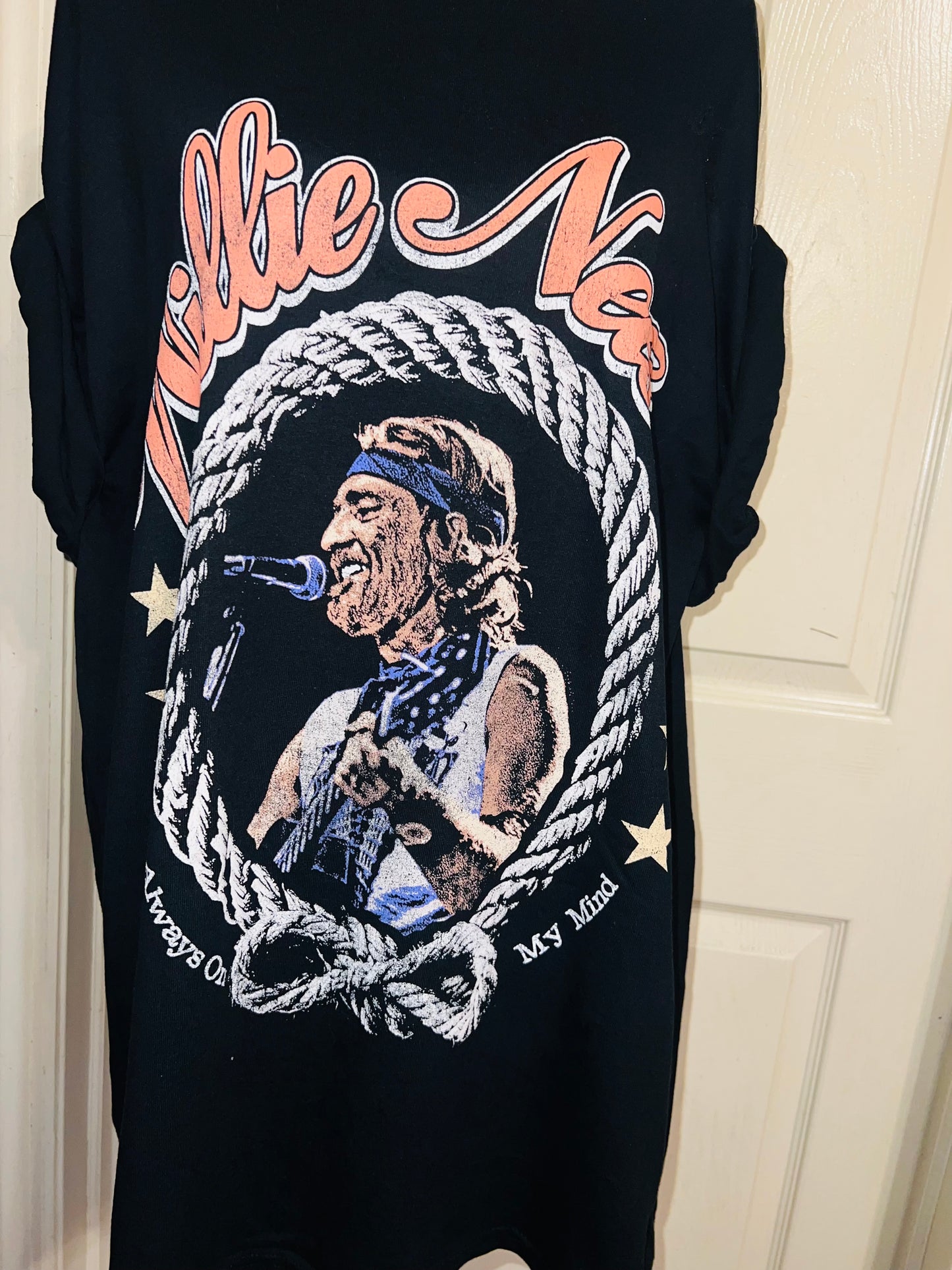 Willie Nelson Oversized Distressed Tee