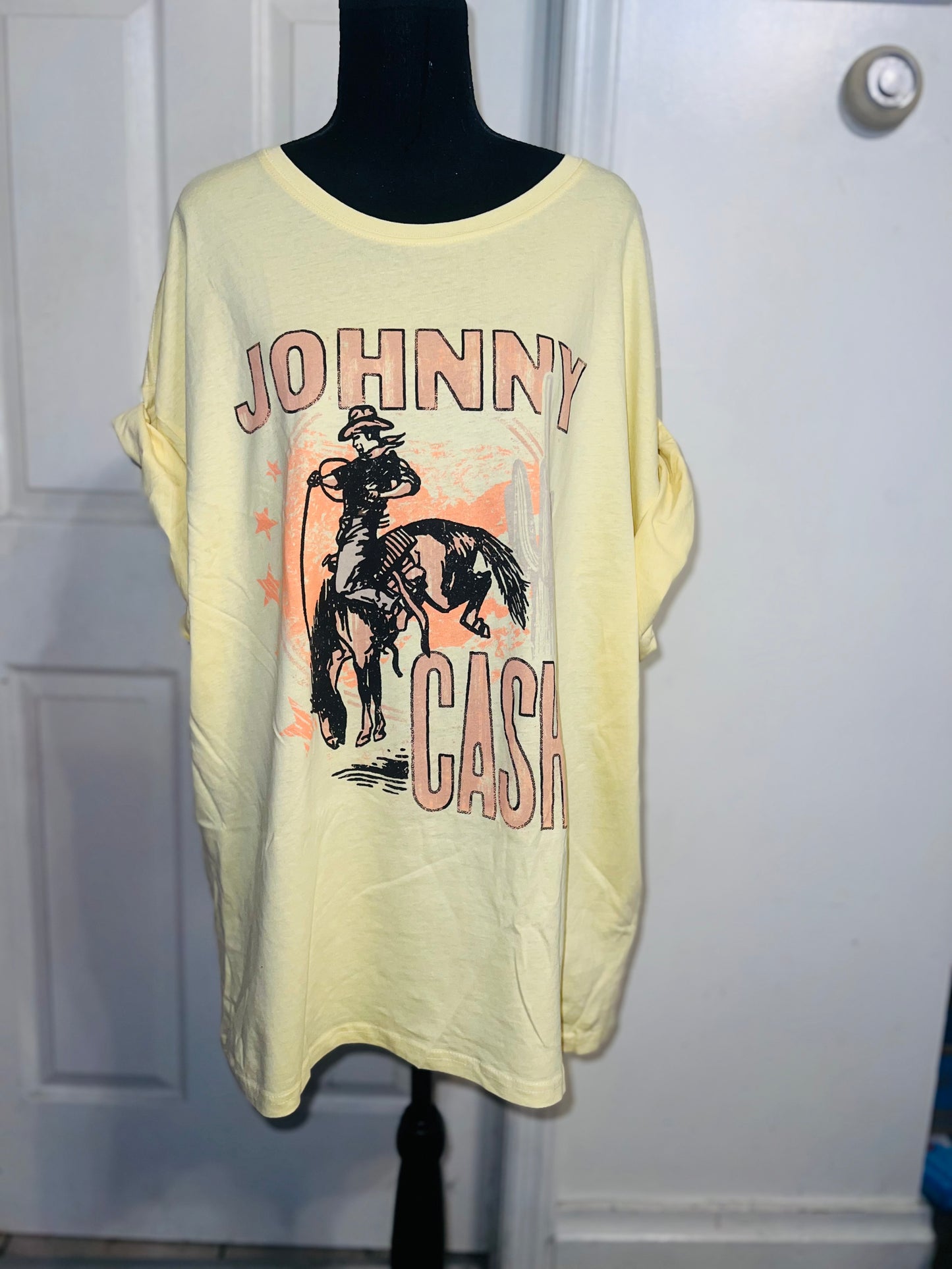 Johnny Cash Oversized Distressed Tee