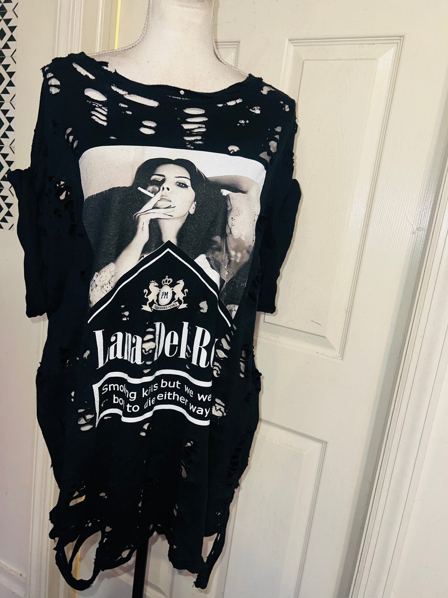 Lana Del Rey Born to Die Oversized Distressed Tee