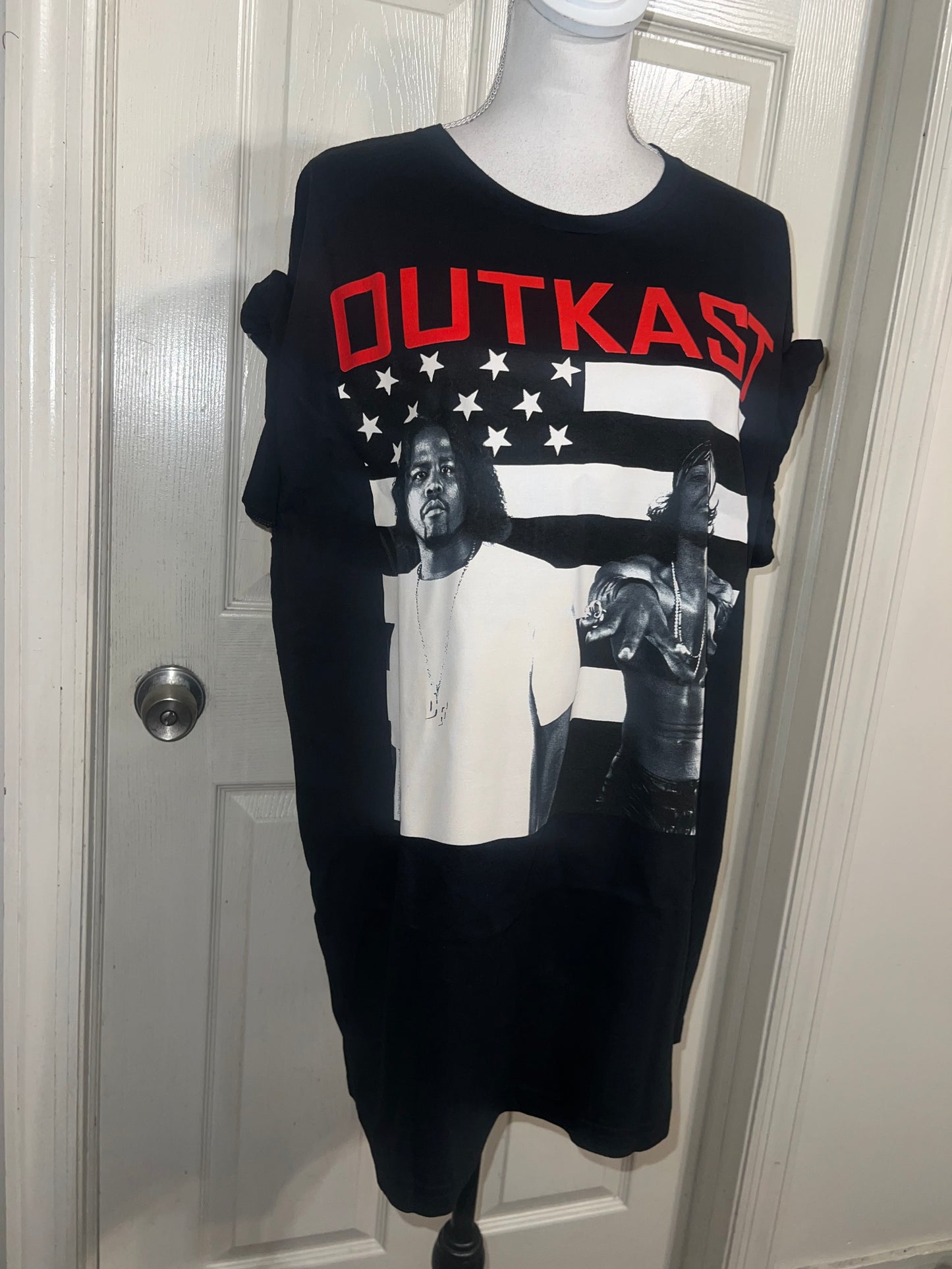 Outkast Oversized Distressed Tee