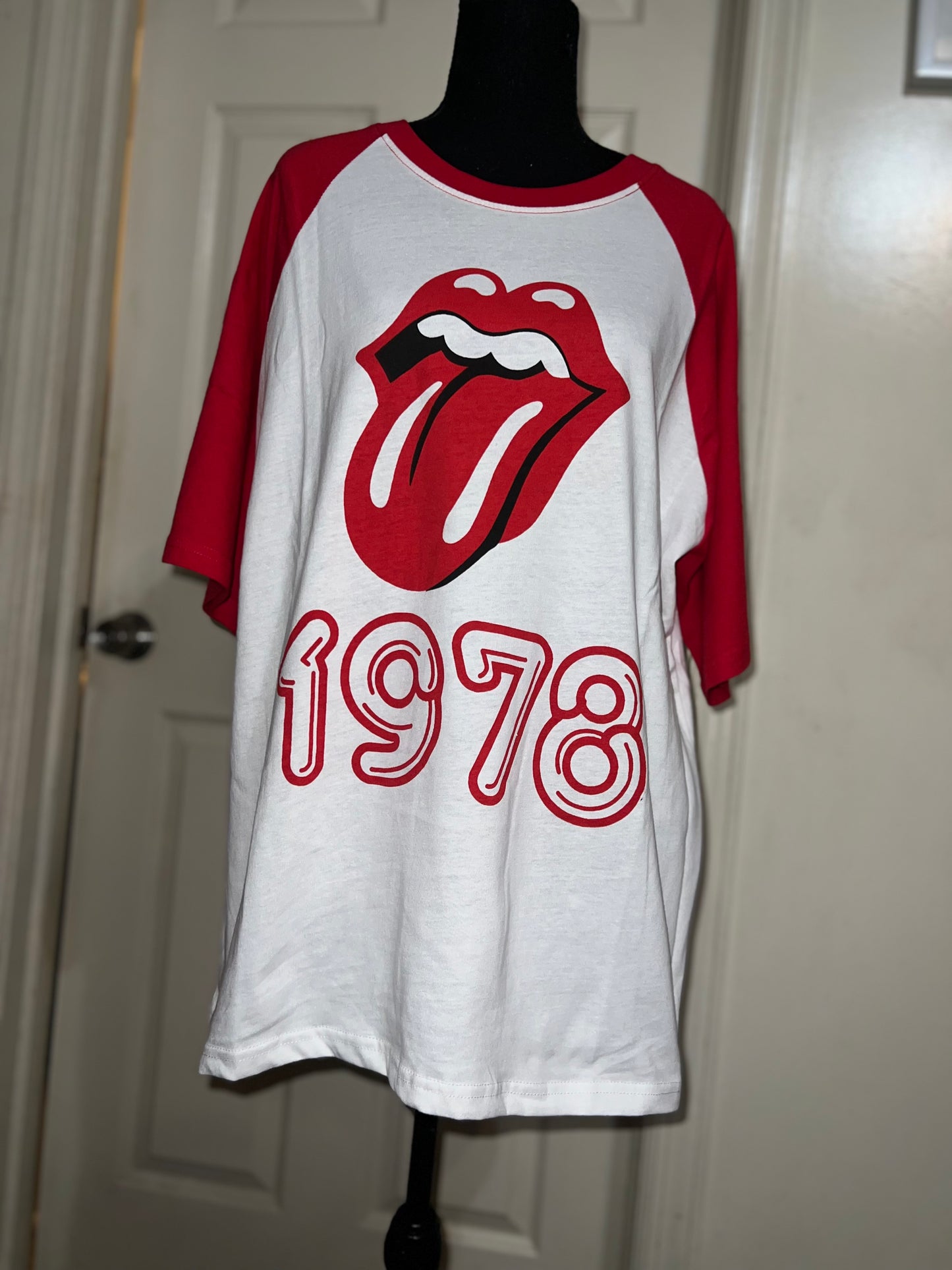 The Rolling Stones Raglan Oversized Distresed Tee
