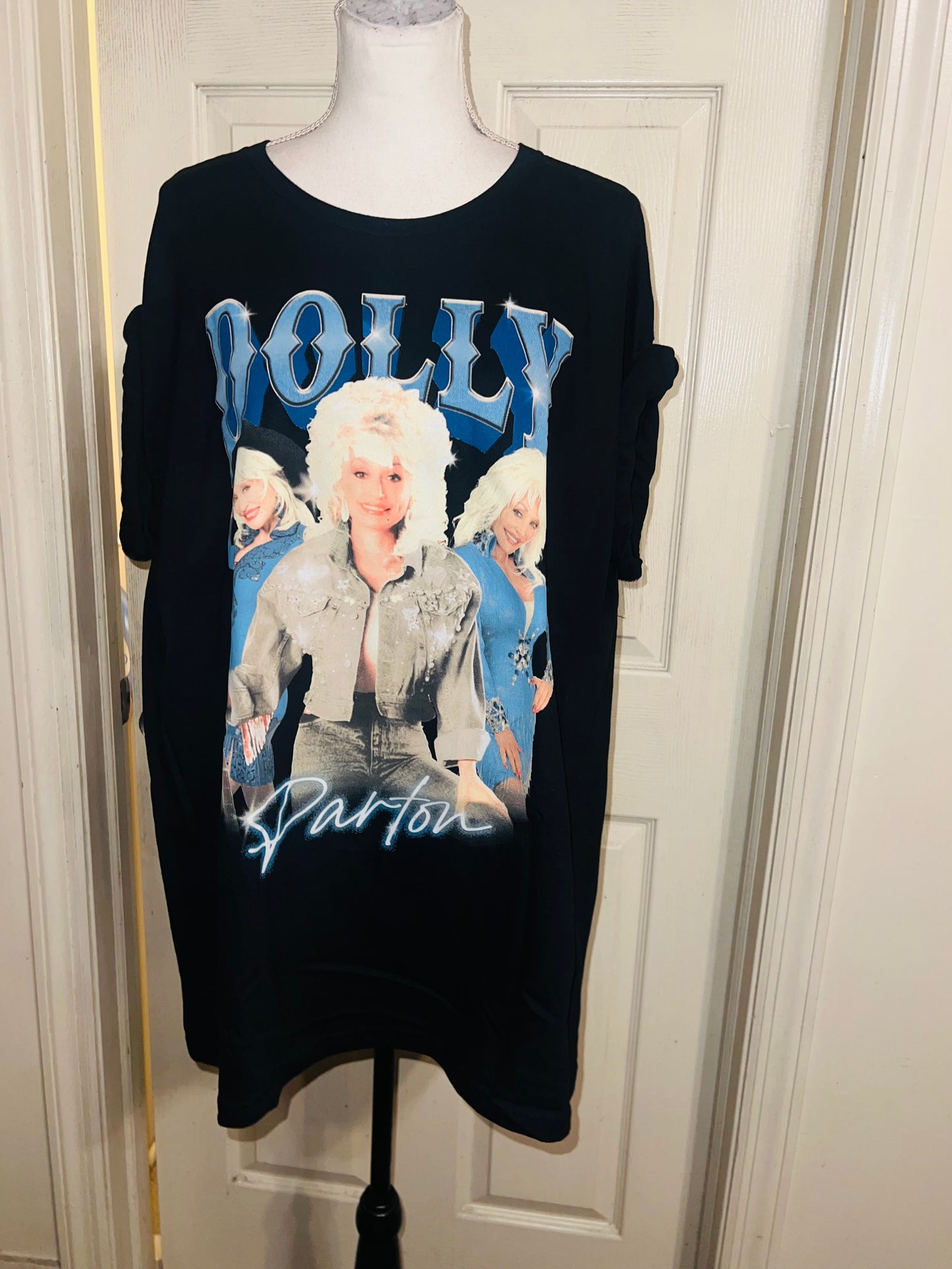 Dolly Parton Oversized Distressed Tee