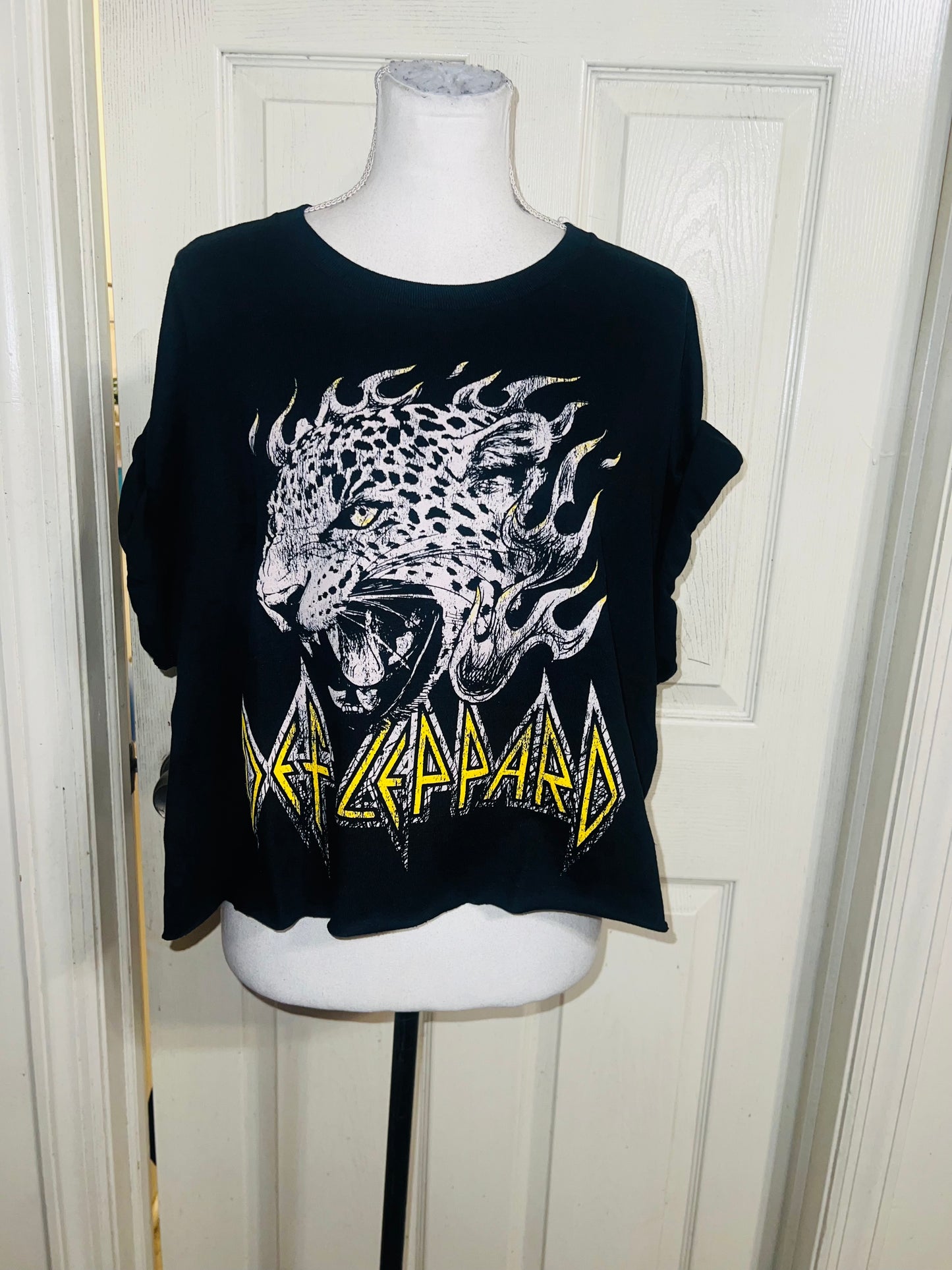 Def Leppard Oversized Distressed Tee