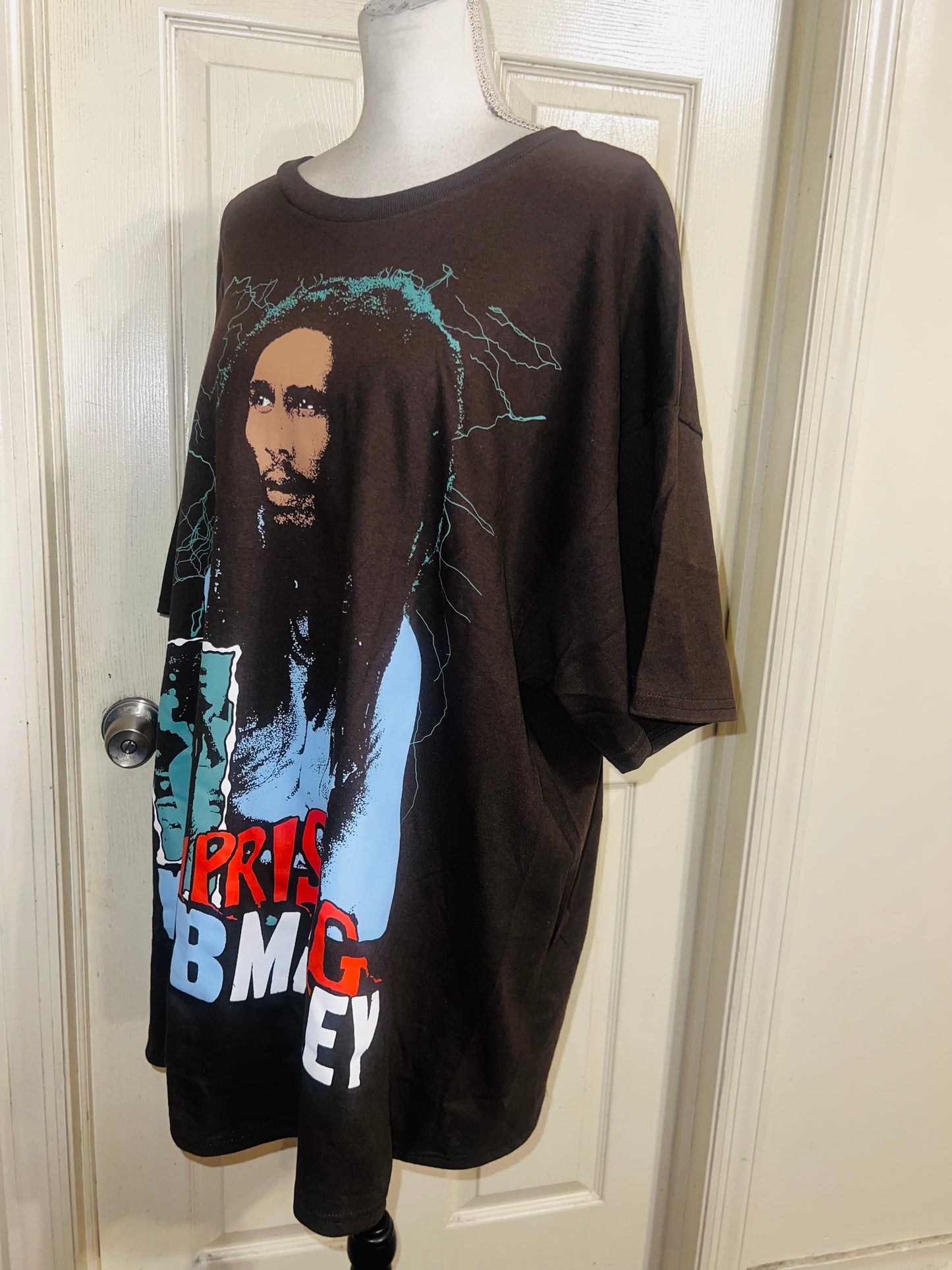 Bob Marley Oversized Distressed Tee