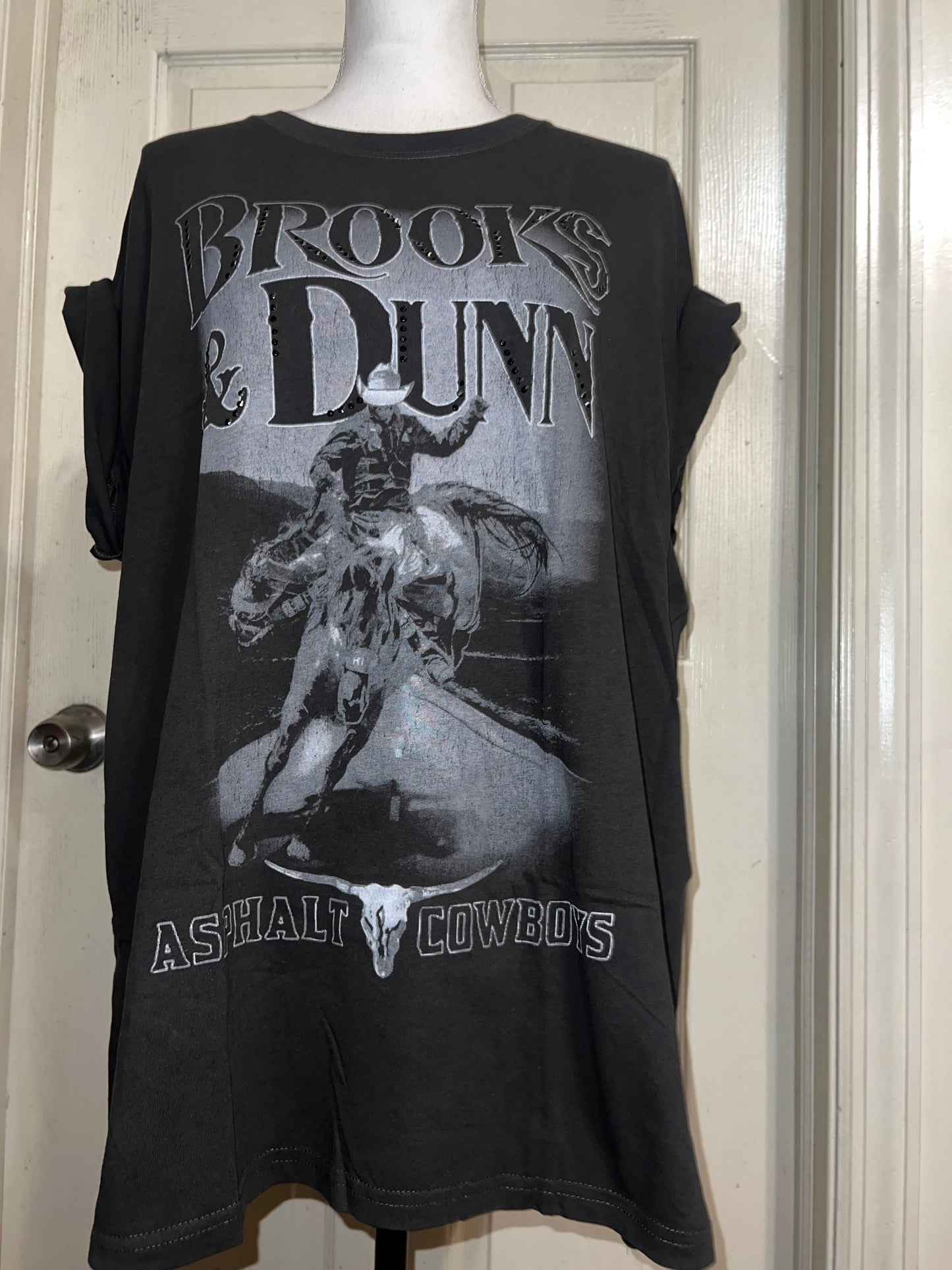 Brooks & Dunn Oversized Distressed Tee