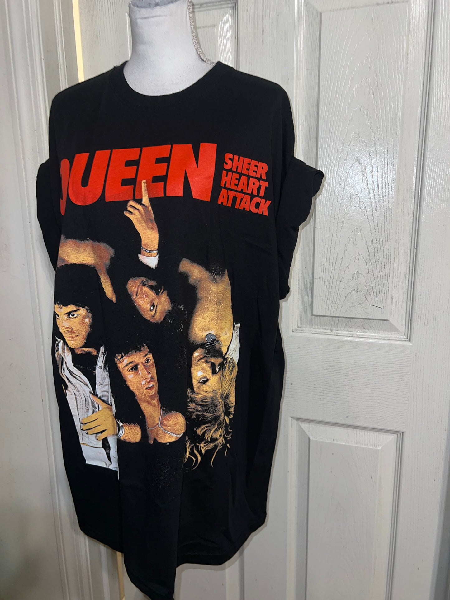 Queen Oversized Distressed Tee