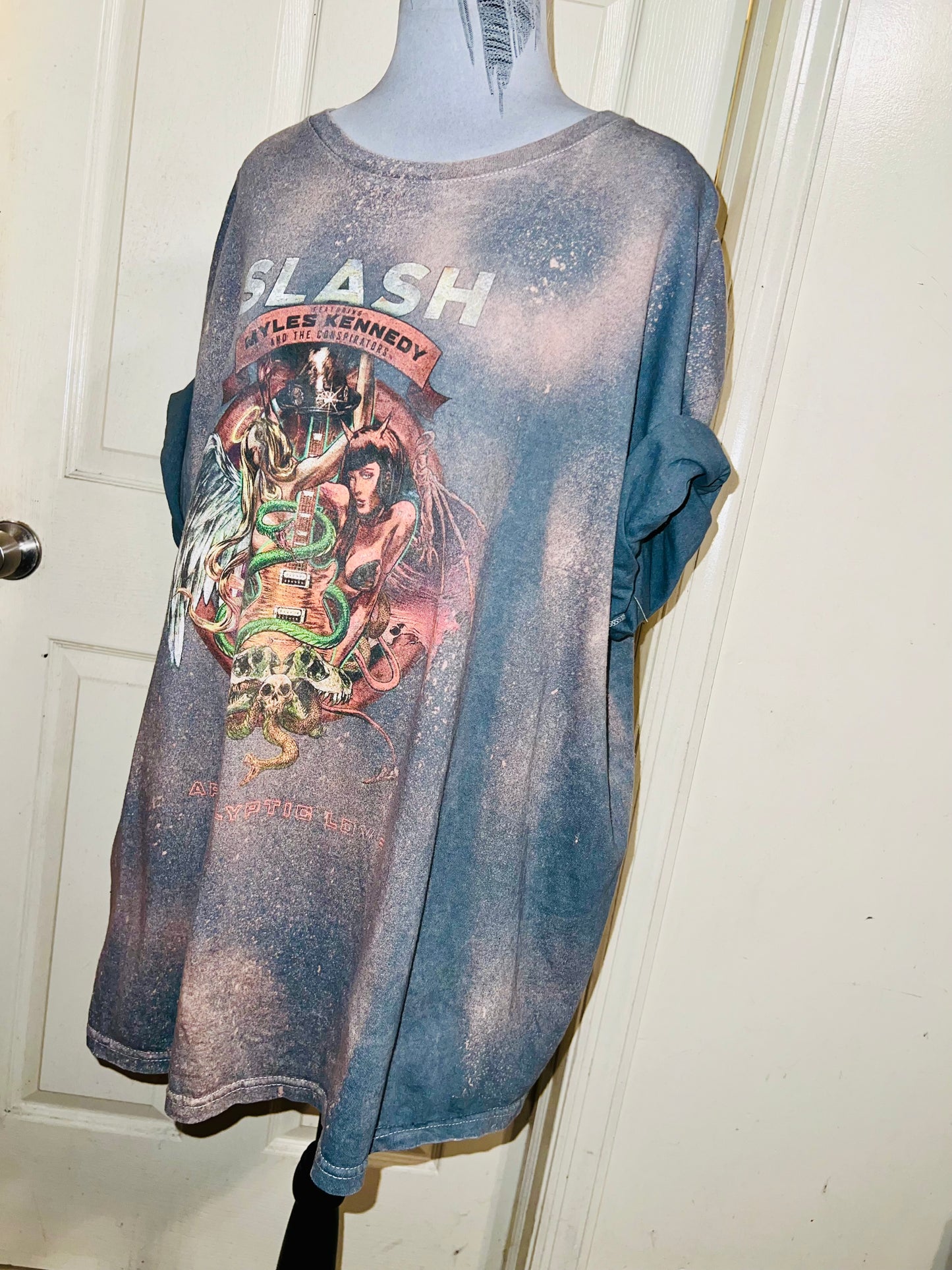 Bleached Slash Distressed Oversized Tee