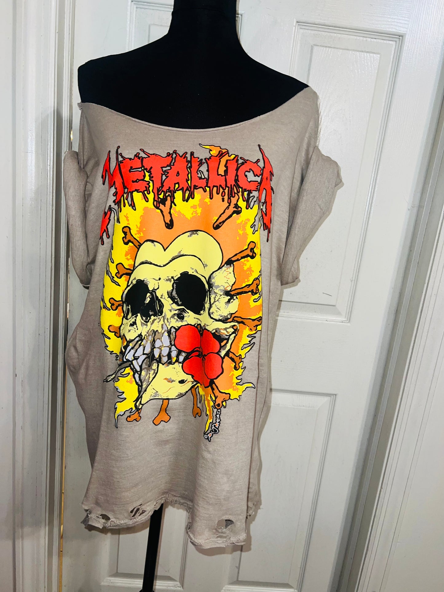 Metallica Oversized Distressed Tee