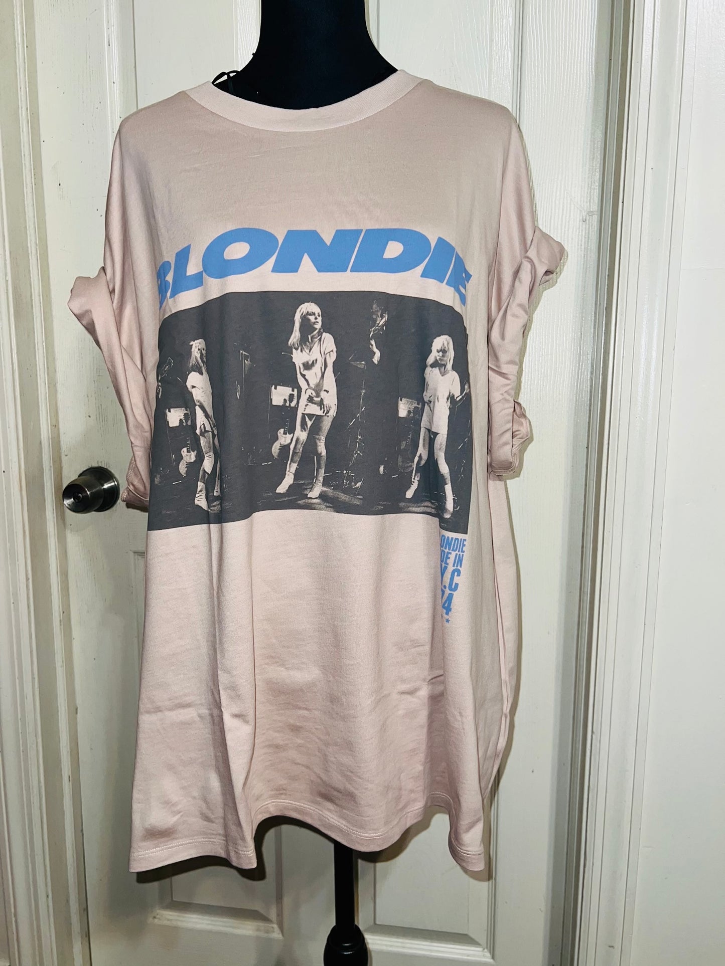 Blondie Oversized Distressed Tee