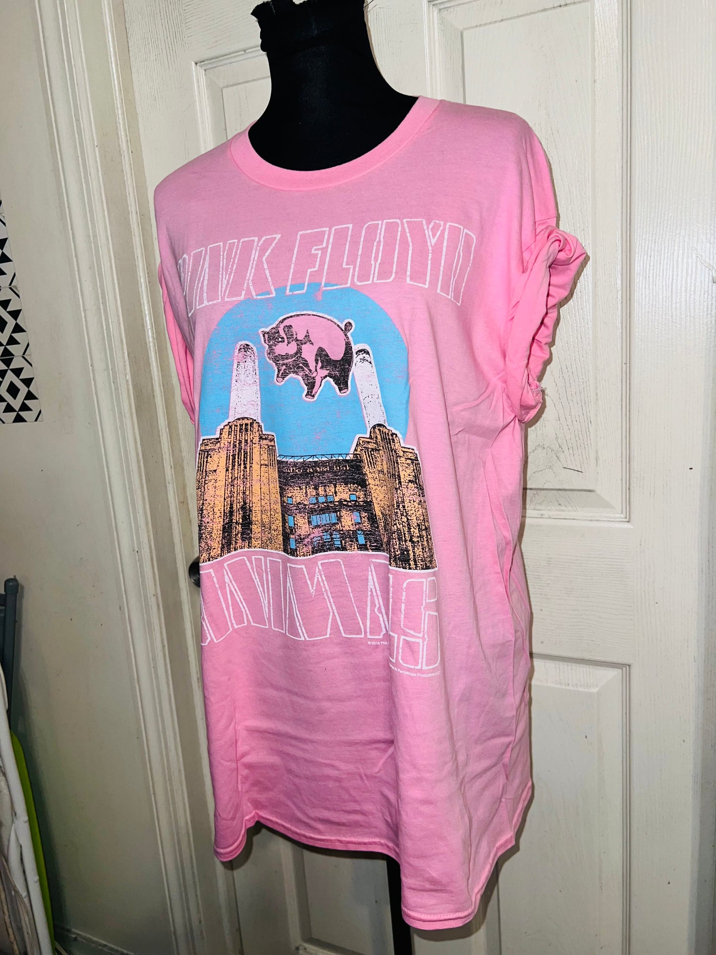 Pink Floyd Oversized Distressed Tee