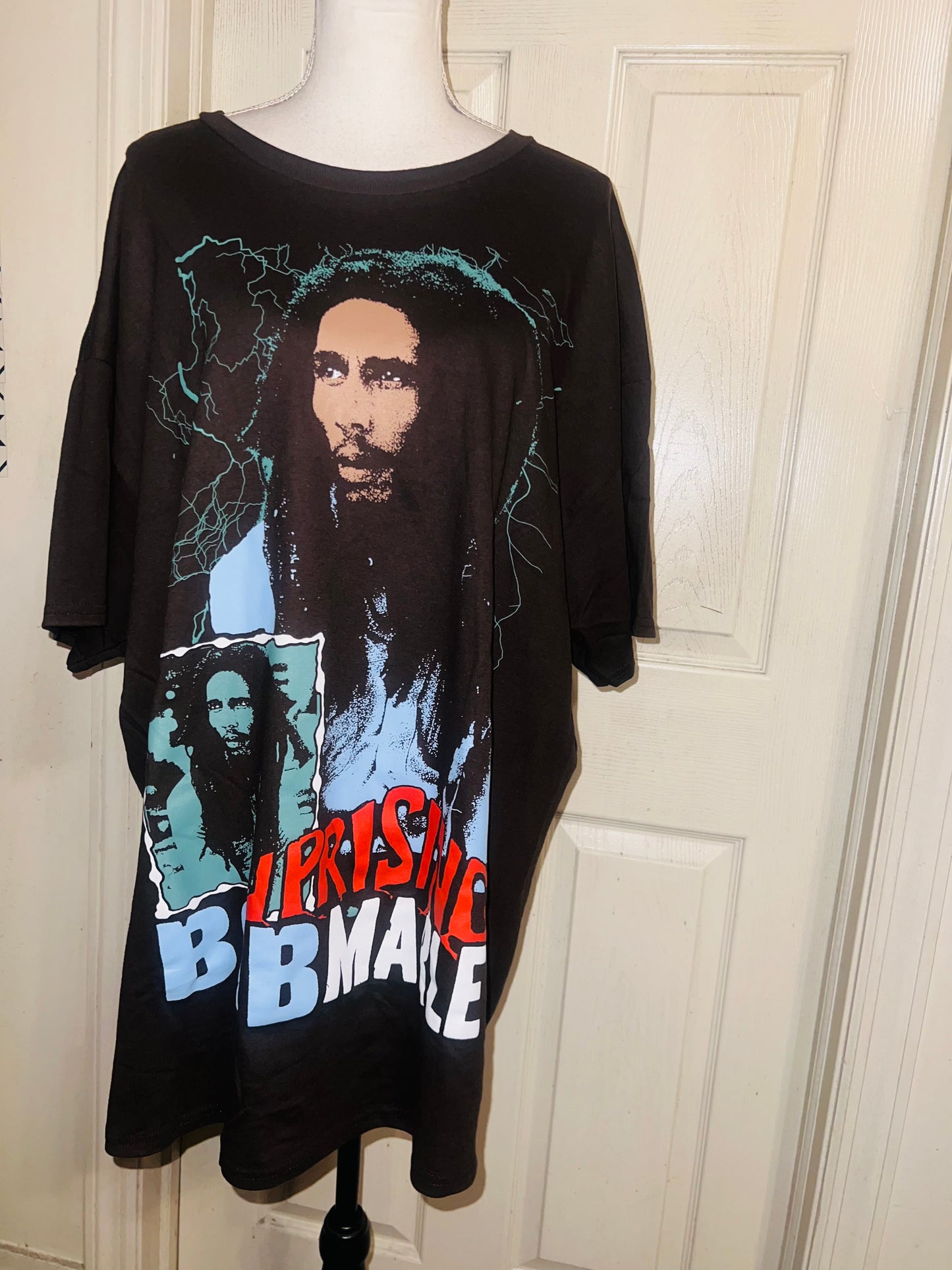 Bob Marley Oversized Distressed Tee