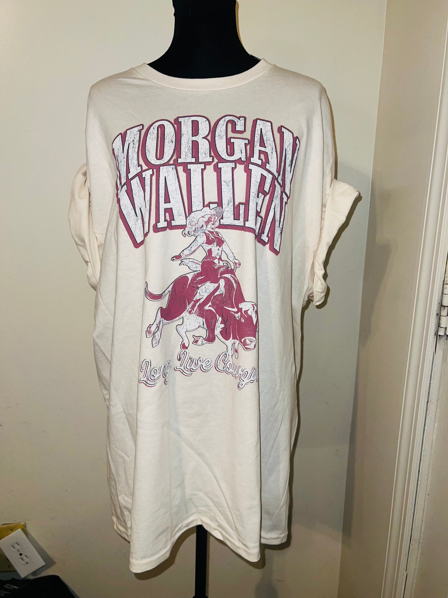 Morgan Wallen Oversized Distressed Tee