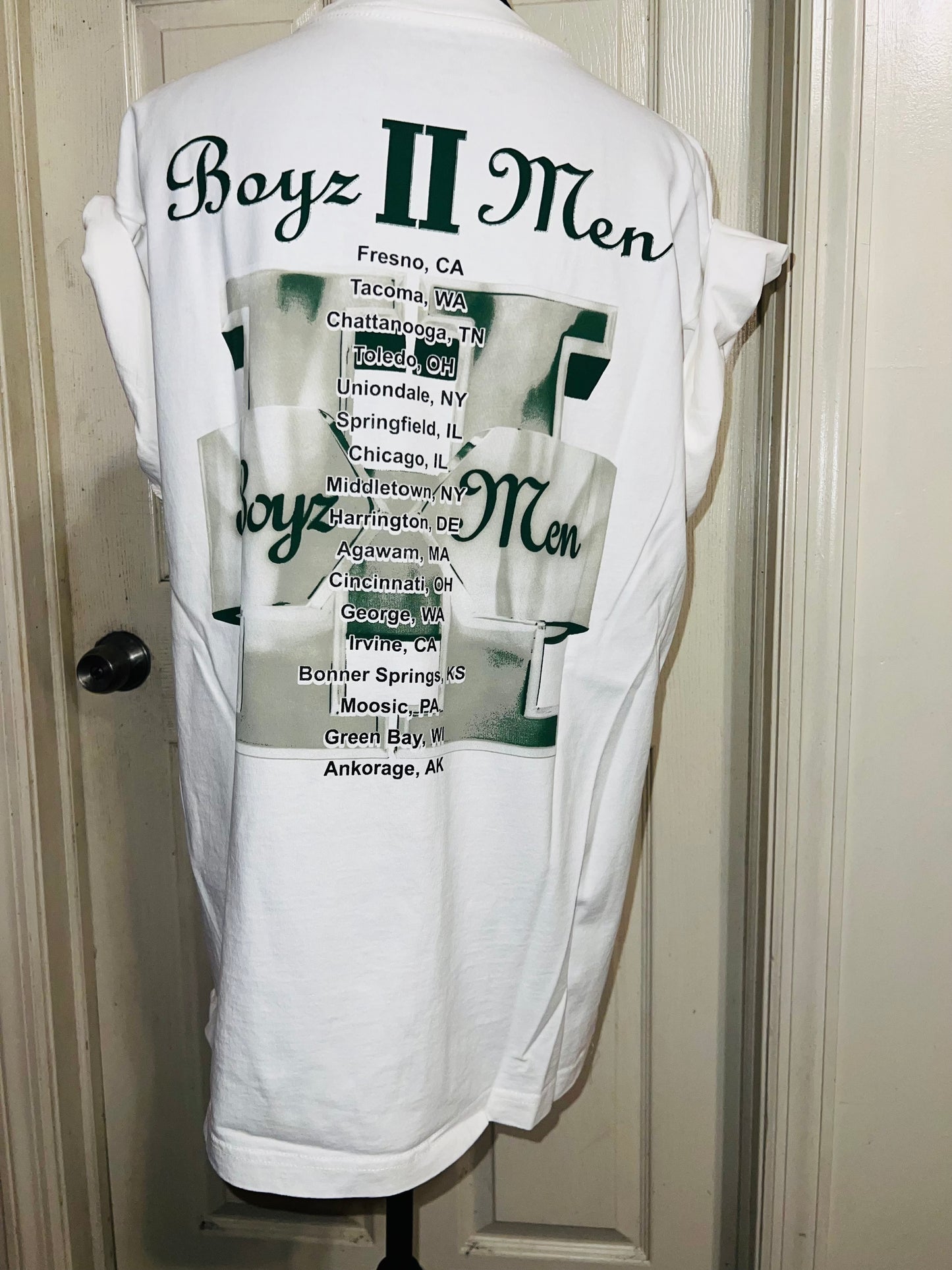 Boyz II Men Double Sided Oversized Distressed Tee