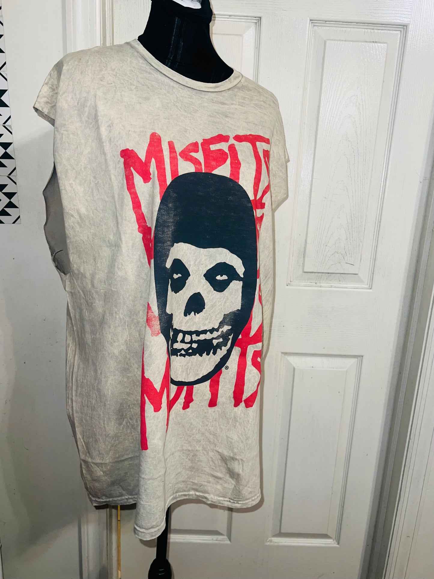 Misfits Oversized Distressed Muscle Tank
