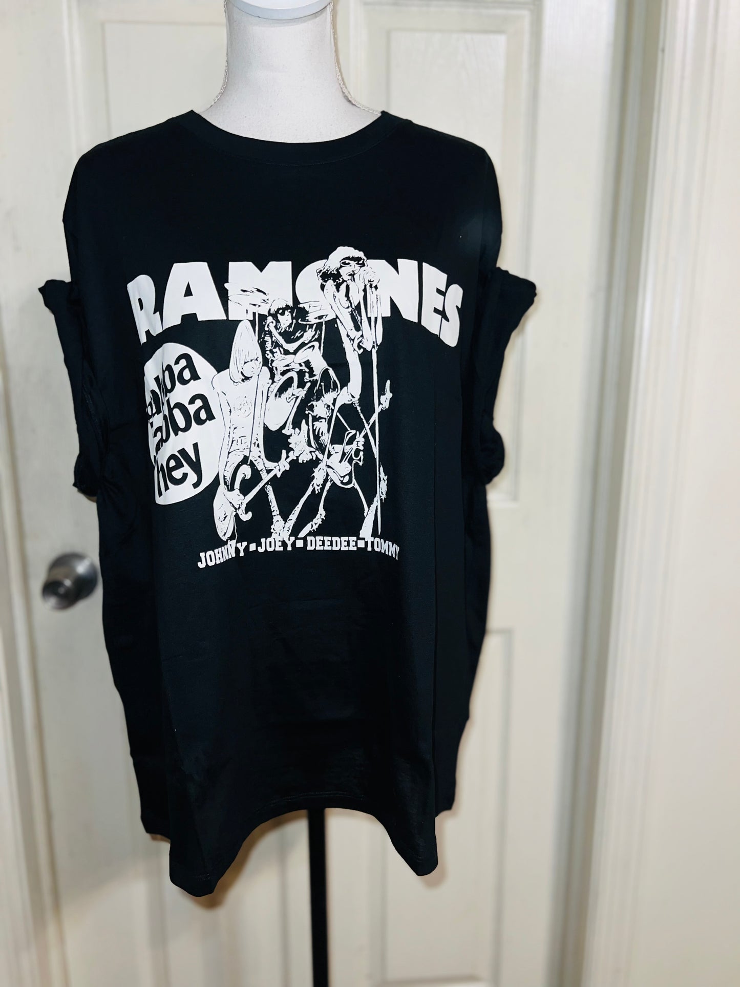 Ramones Oversized Distressed Tee