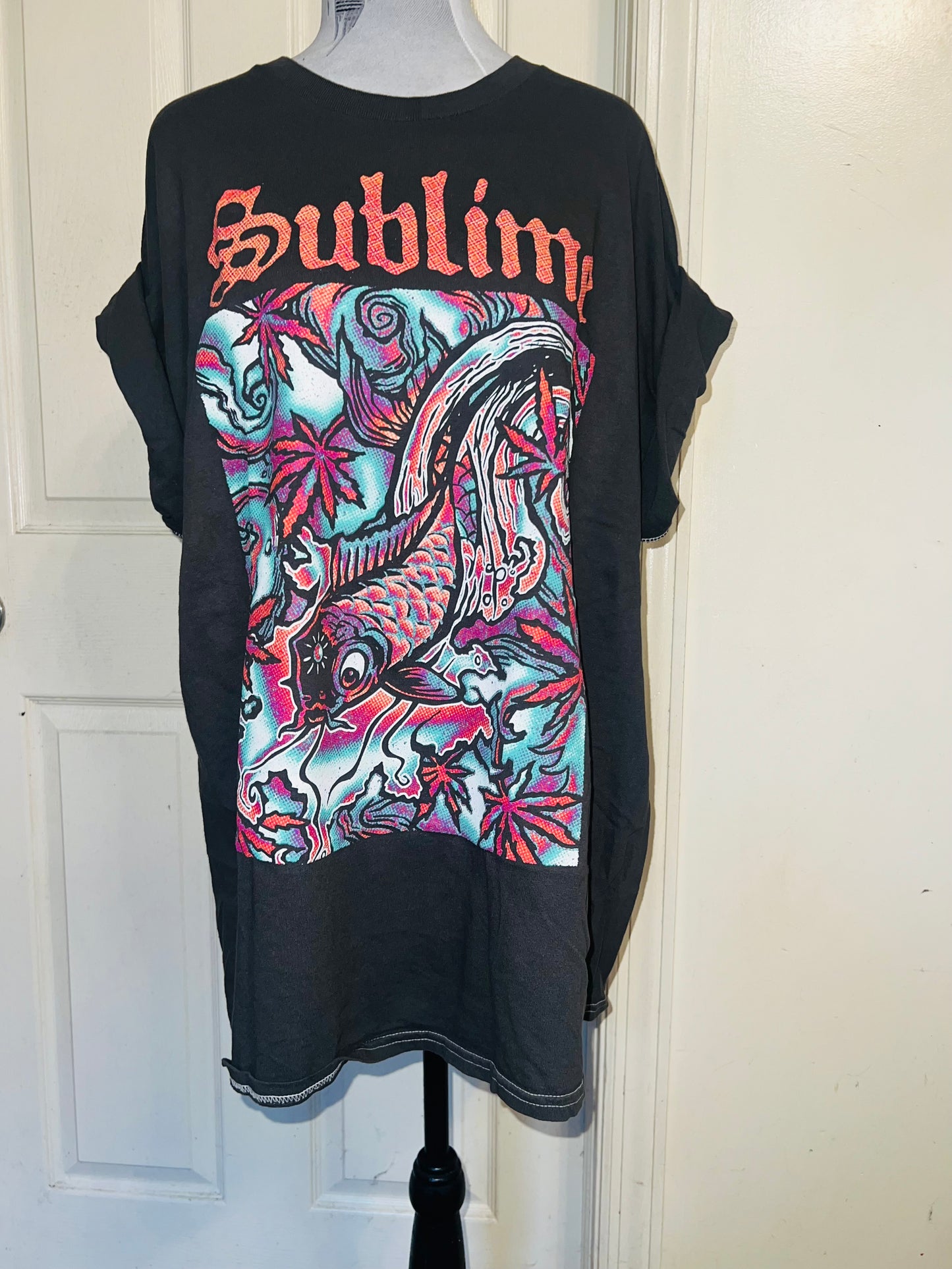 Sublime Oversized Distressed Tee