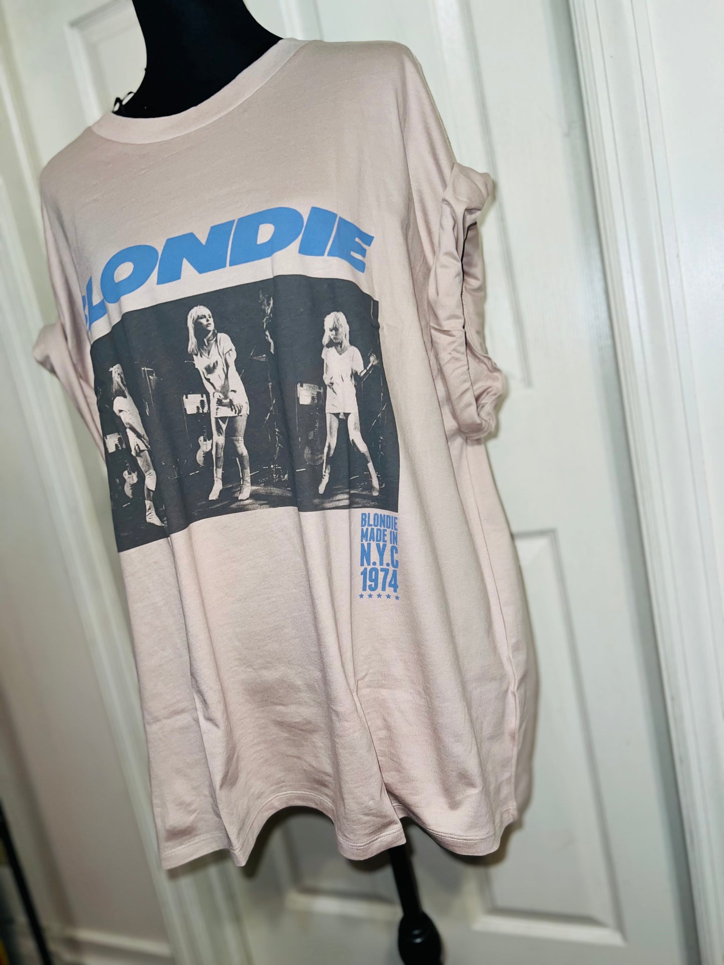 Blondie Oversized Distressed Tee