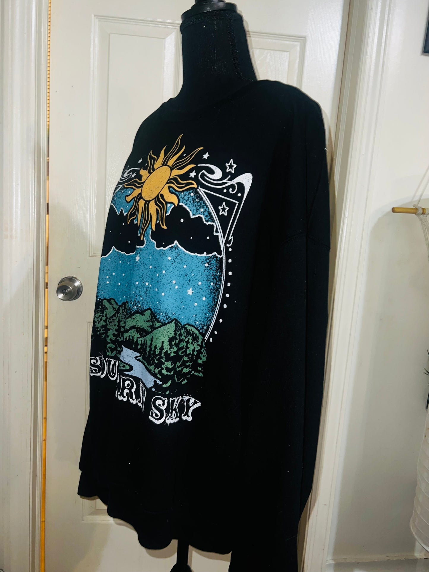 “Southern Sky” Oversized Sweatshirt