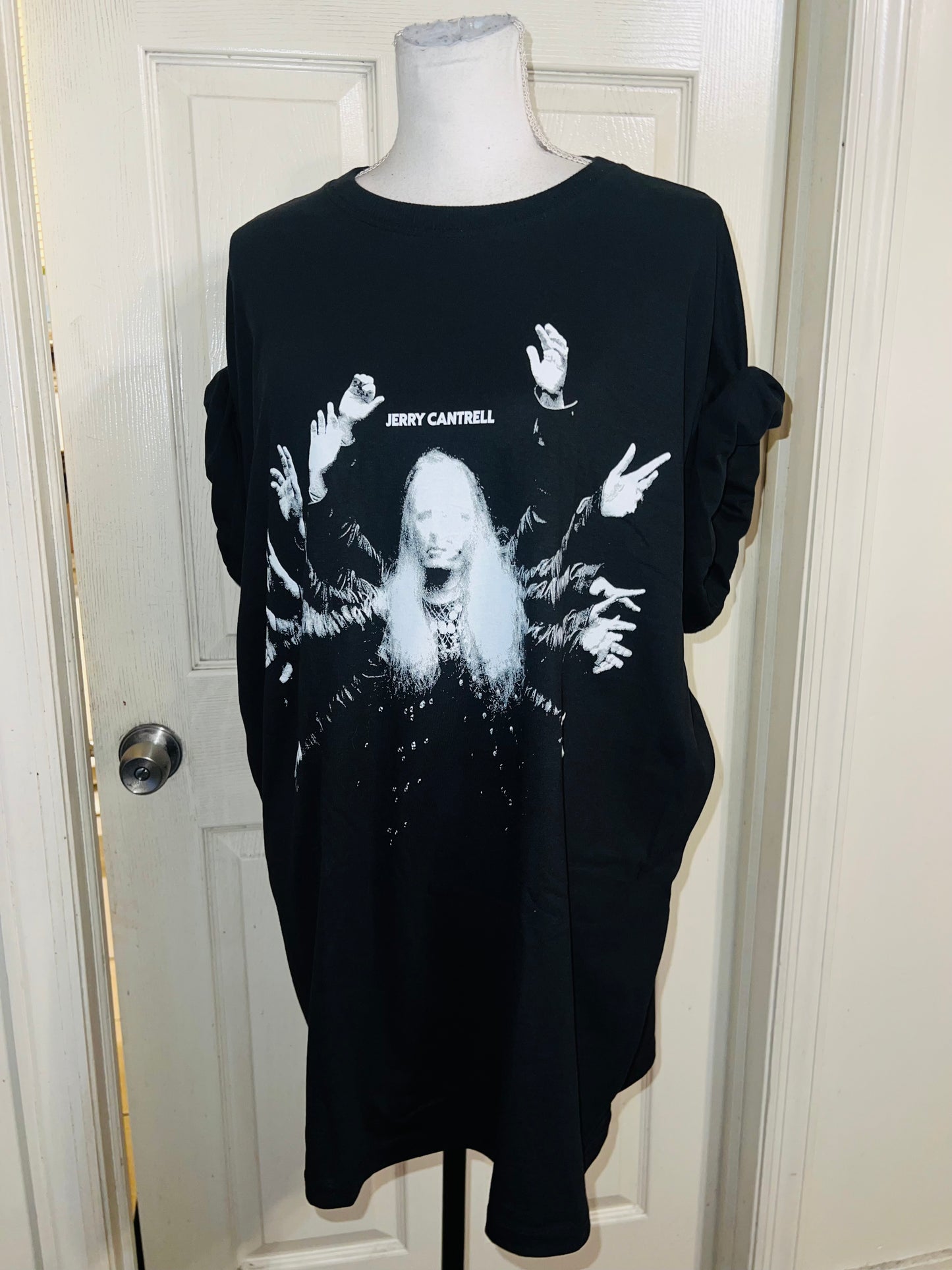 Alice in Chains’ Jerry Cantrell Oversized Distressed Tee