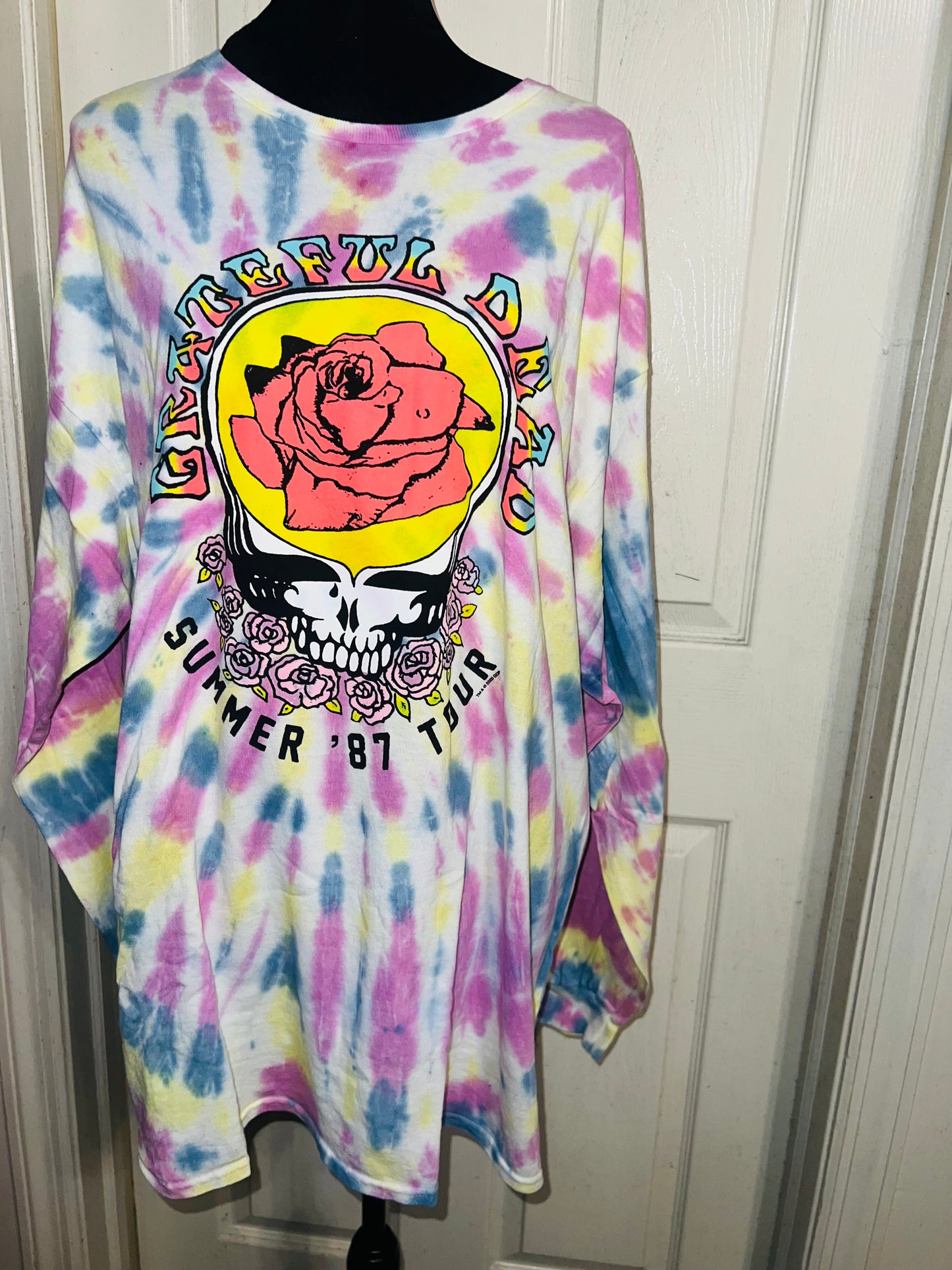 Grateful Dead Oversized Distressed Long Sleeve Tee