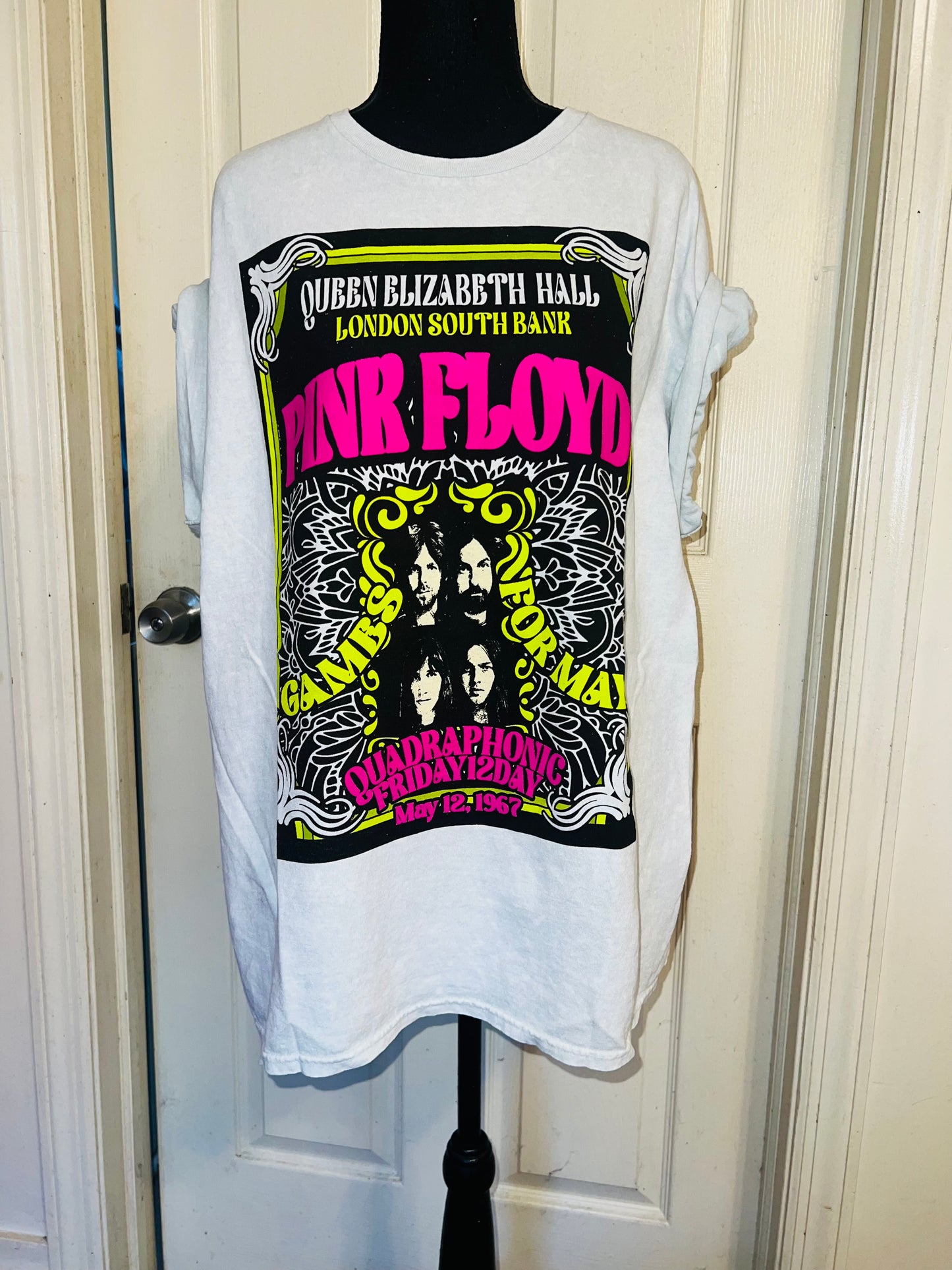 Pink Floyd Oversized Distressed Tee