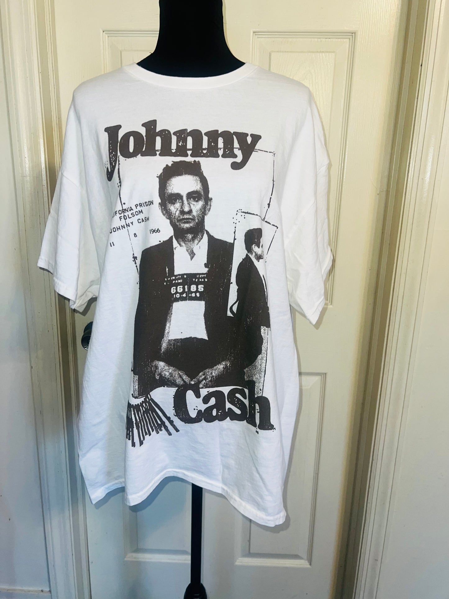 Johnny Cash Oversized Distressed Tee