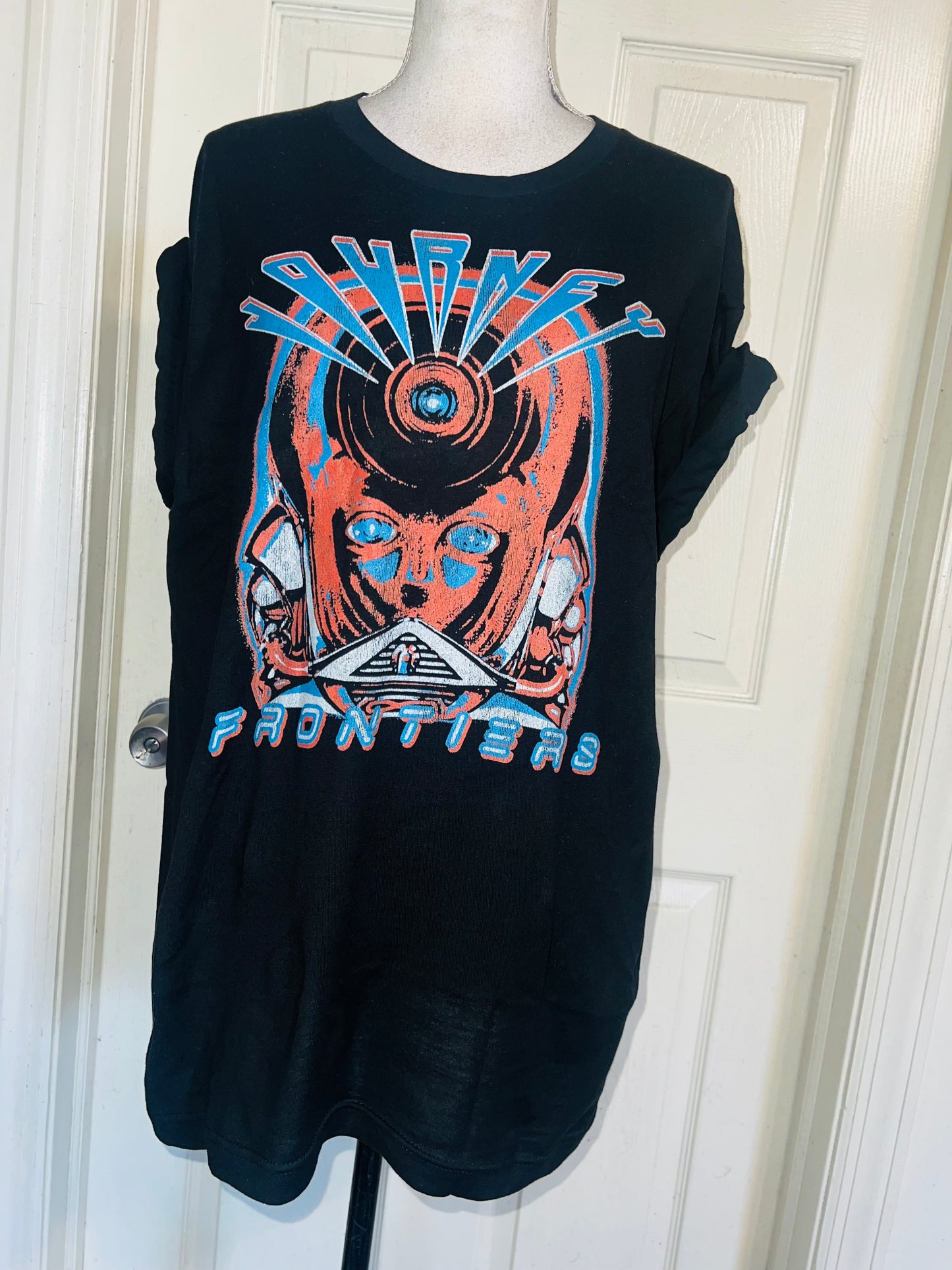 Journey Oversized Distressed Tee