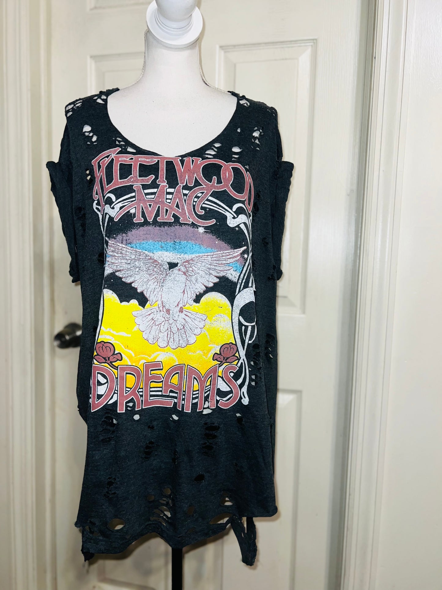Fleetwood Mac Oversized Distressed Tee