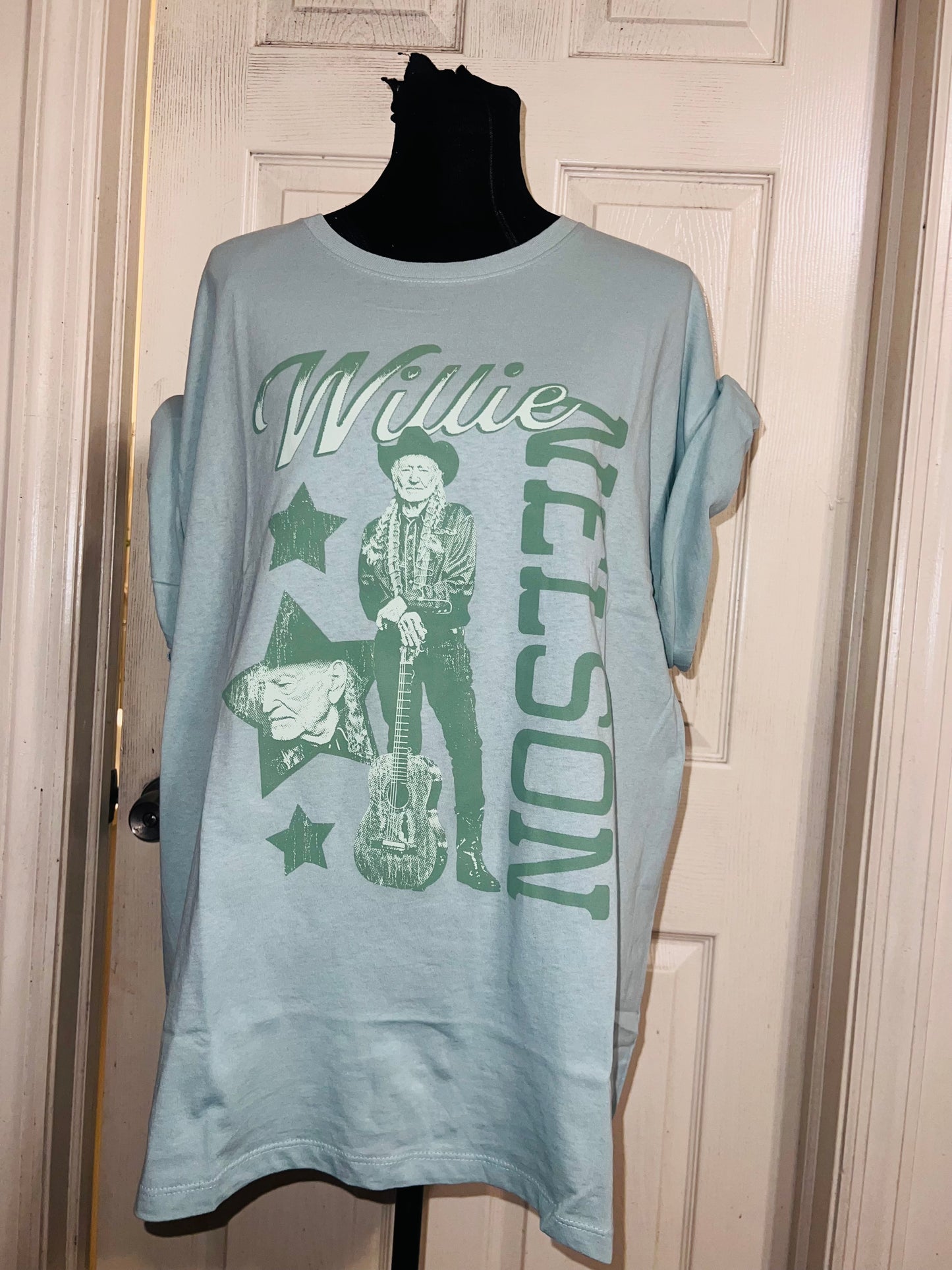 Willie Nelson Oversized Distressed Tee