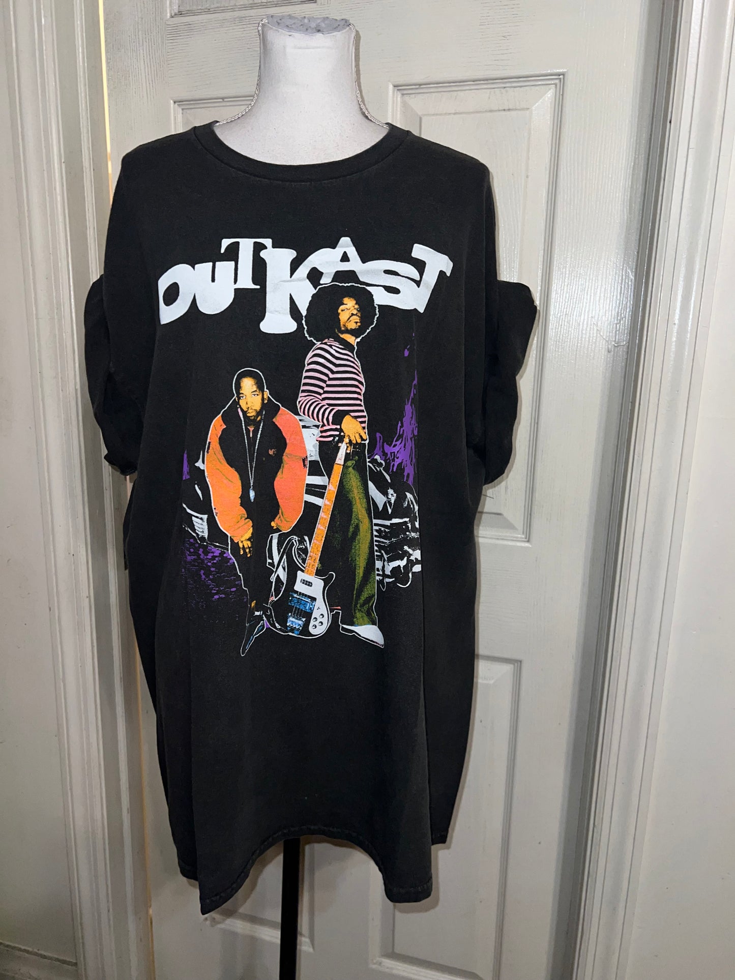 Outkast Oversized Distressed Tee
