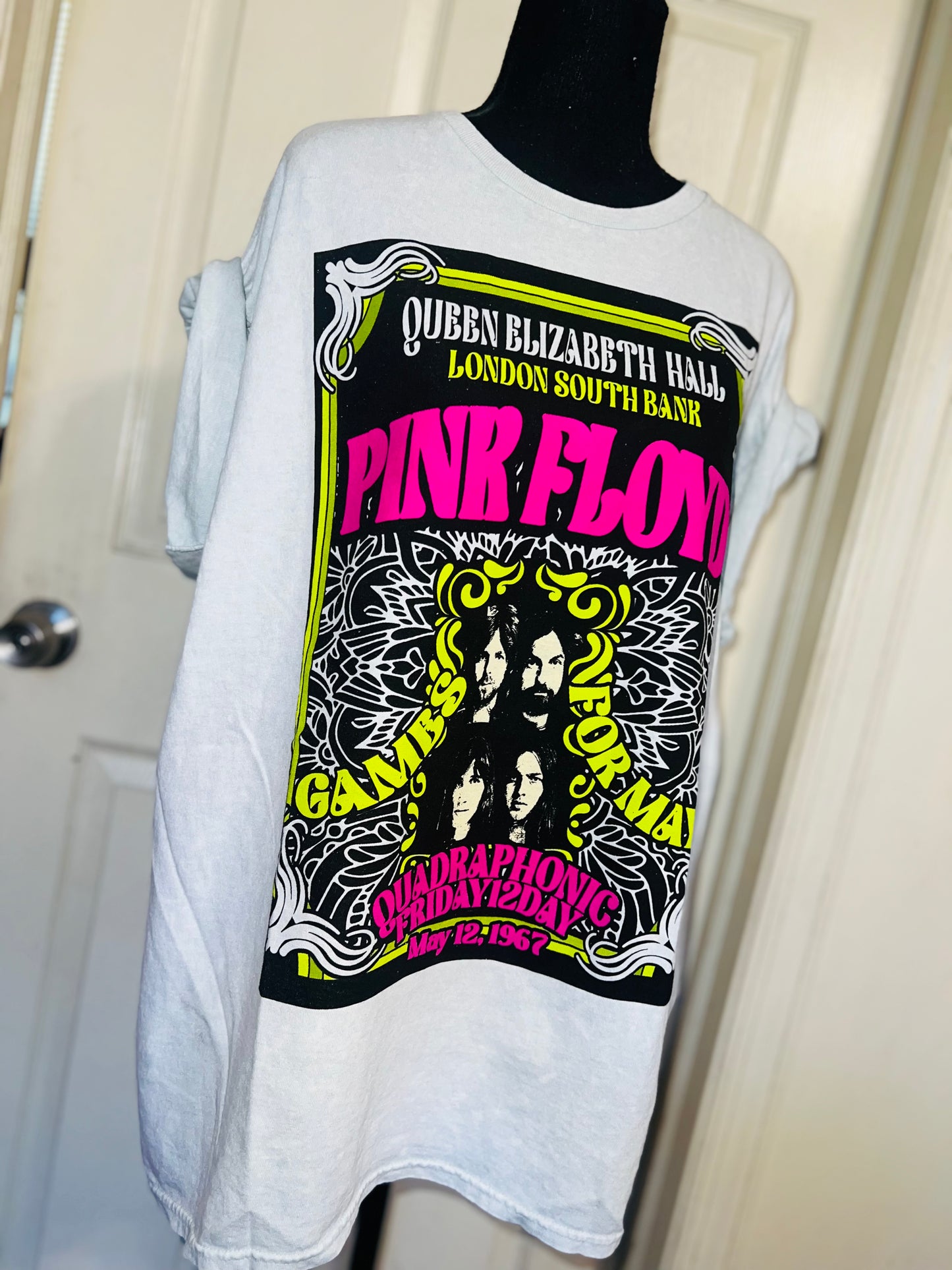 Pink Floyd Oversized Distressed Tee