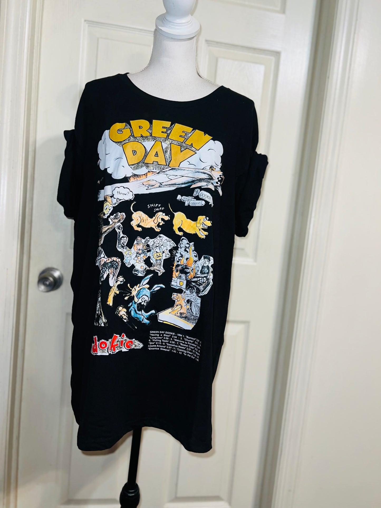 Green Day Oversized Distressed Tee