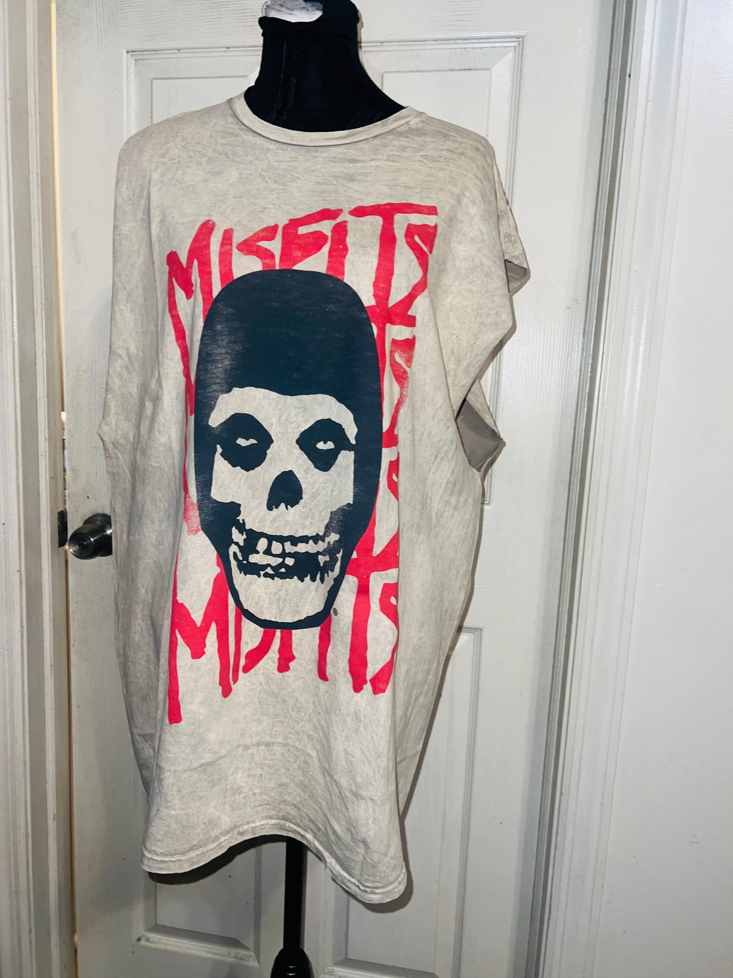 Misfits Oversized Distressed Muscle Tank
