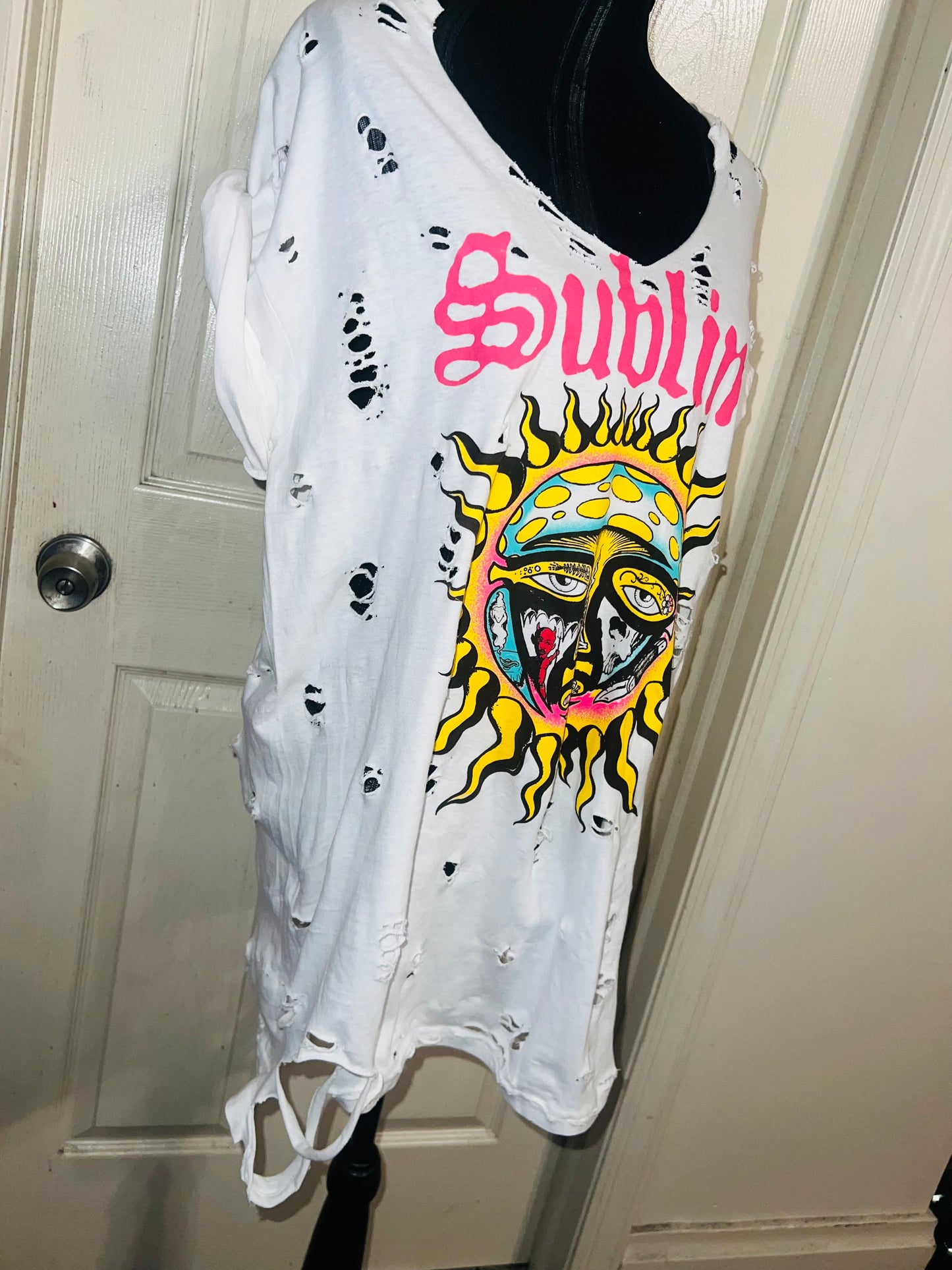 Sublime Oversized Distressed Tee