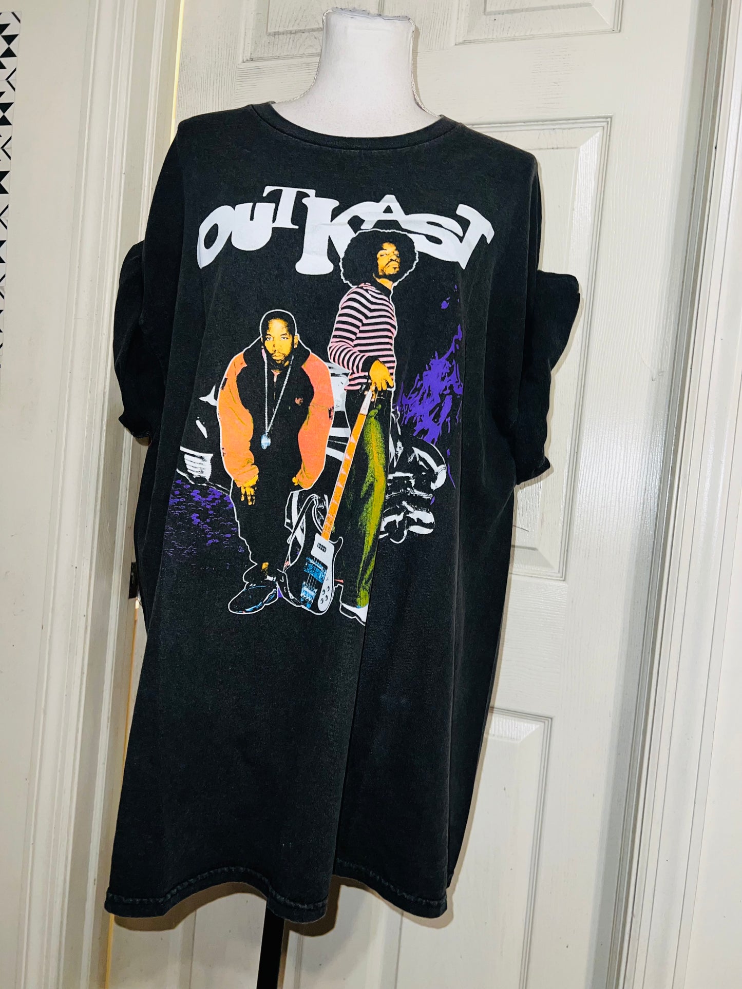 Outkast Oversized Distressed Tee