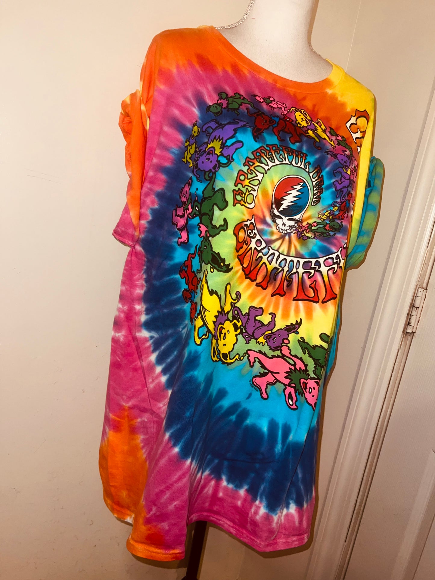 Grateful Dead Oversized Distressed Tee