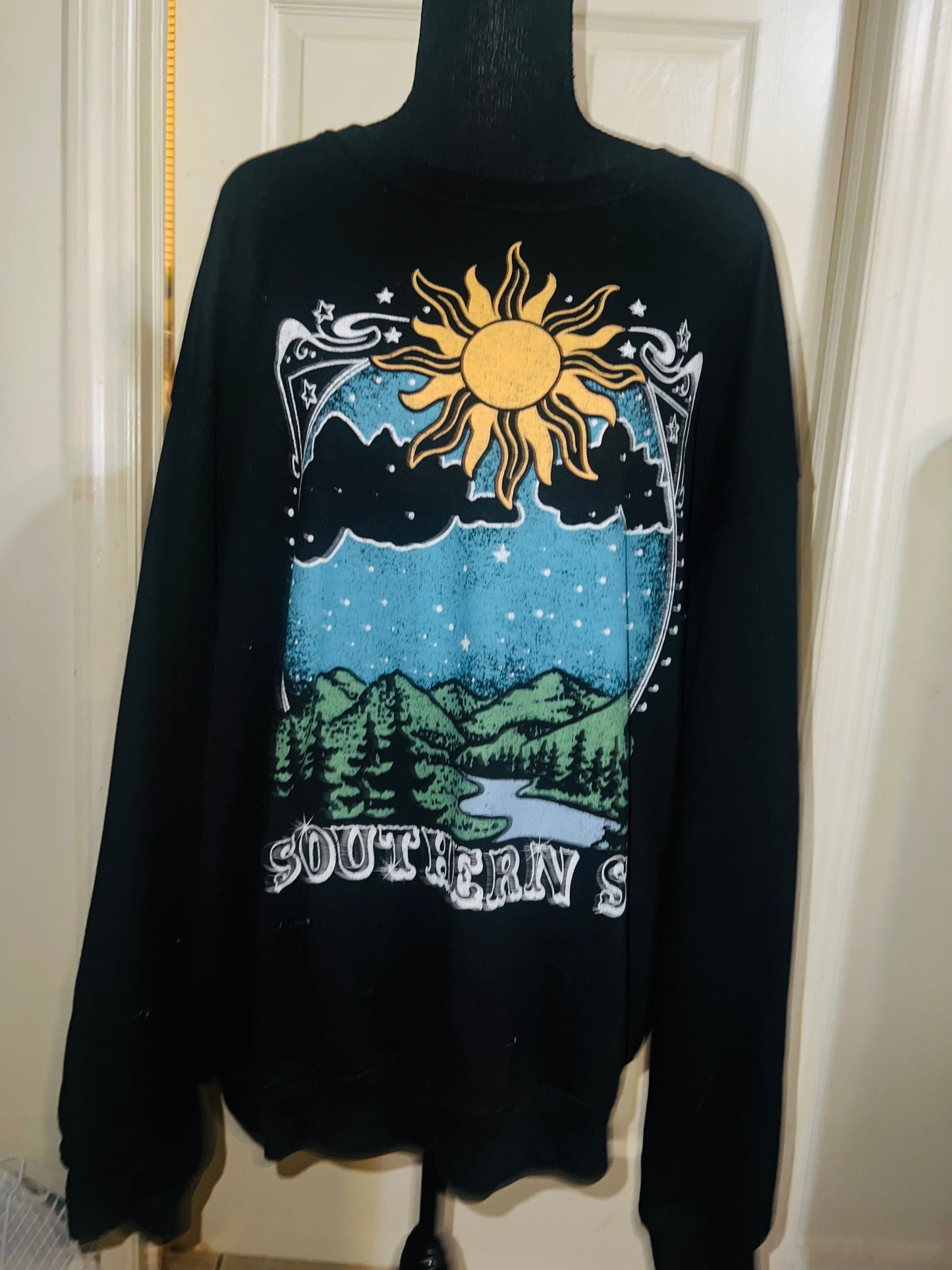 “Southern Sky” Oversized Sweatshirt