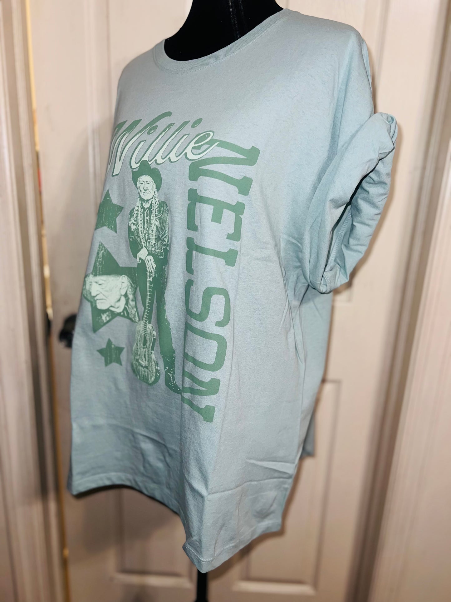 Willie Nelson Oversized Distressed Tee