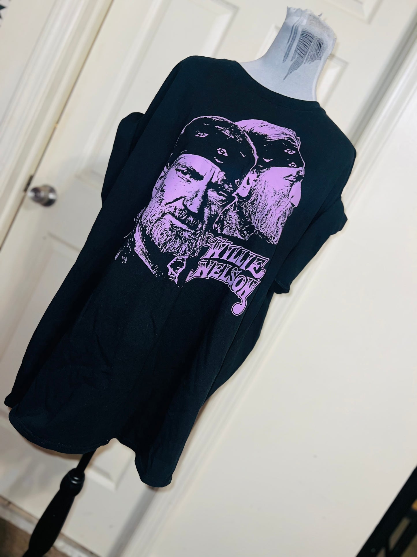 Willie Nelson Oversized Distressed Tee