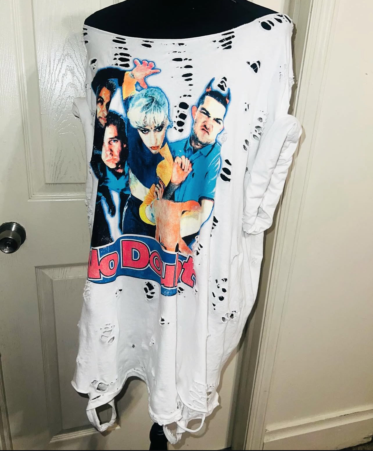 No Doubt Oversized Distressed Tee