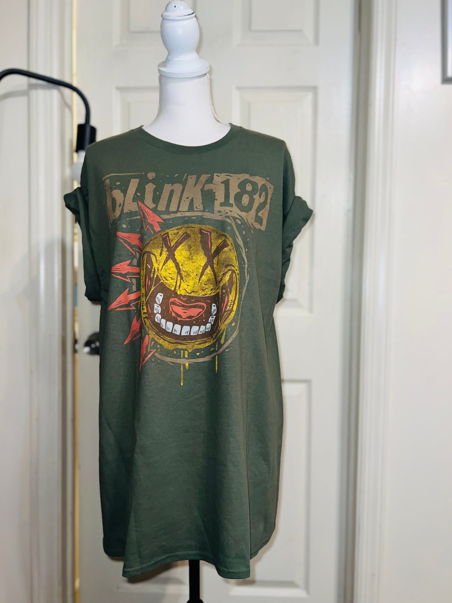 Blink 182 Oversized Distressed Tee
