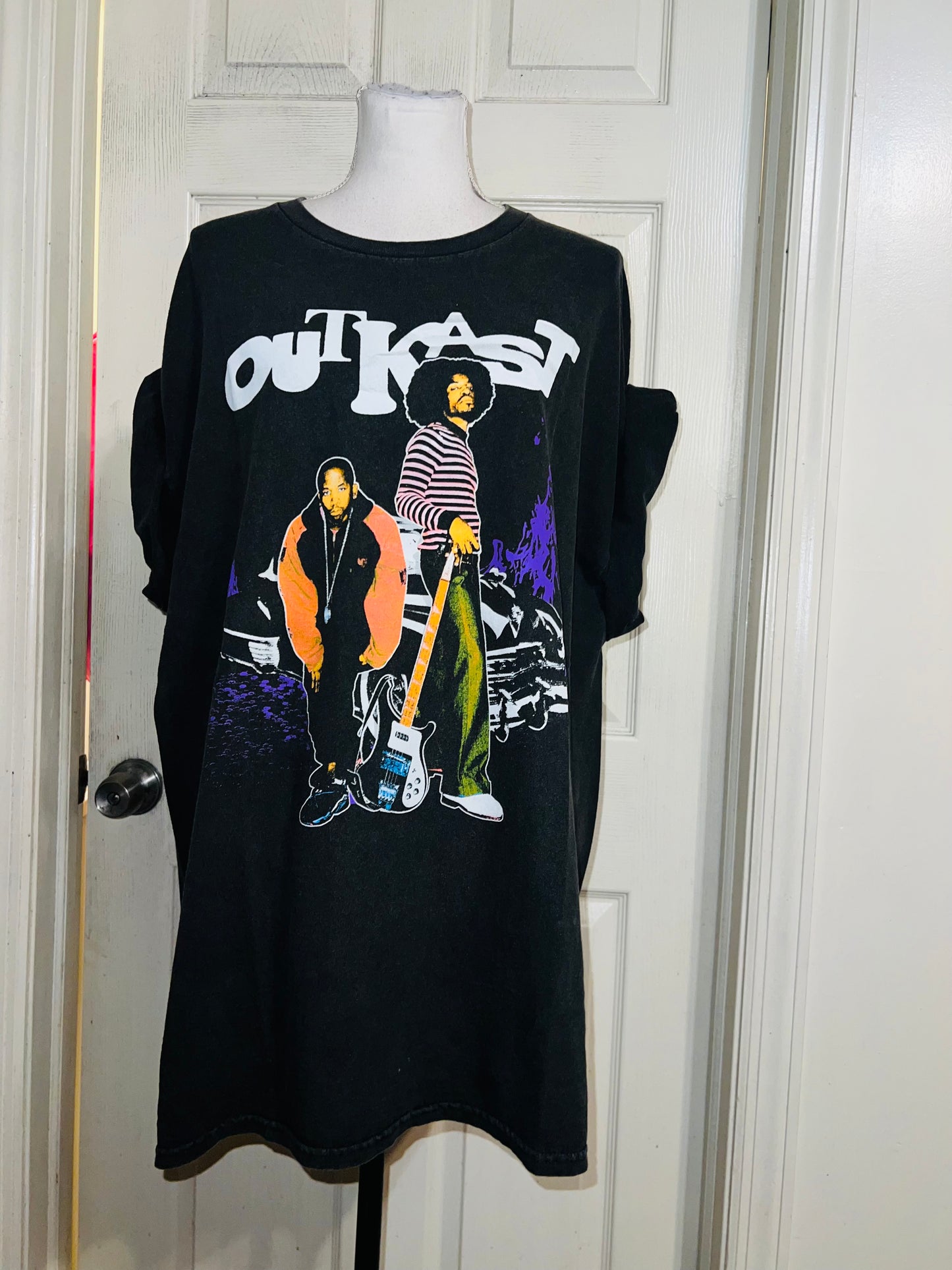 Outkast Oversized Distressed Tee