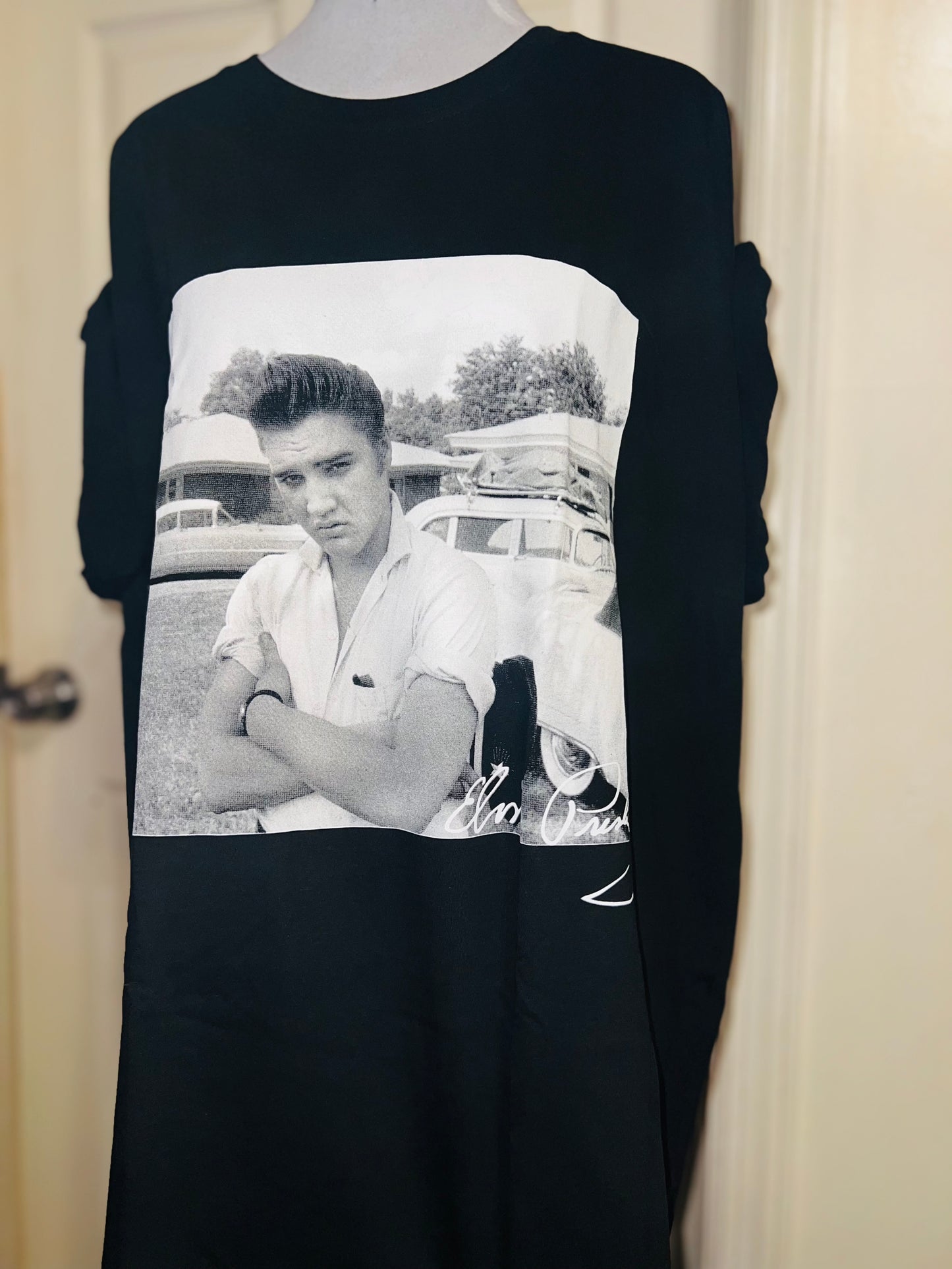 Elvis Presley Oversized Distressed Tee