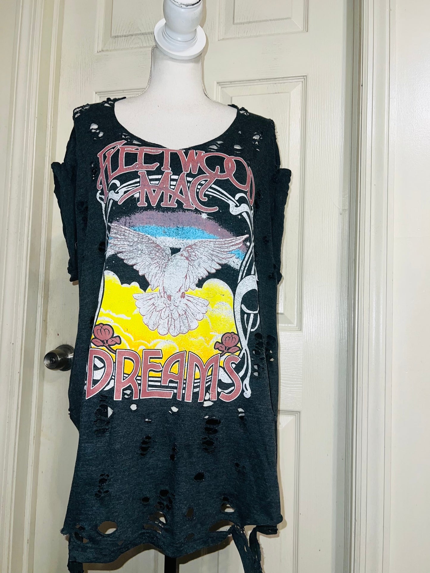 Fleetwood Mac Oversized Distressed Tee