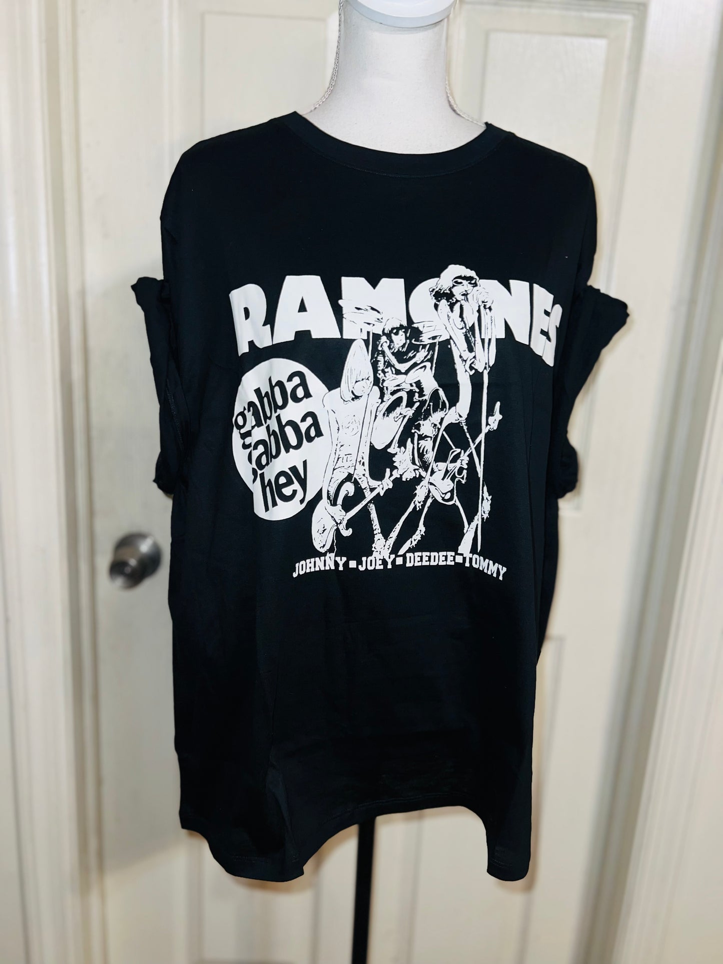 Ramones Oversized Distressed Tee