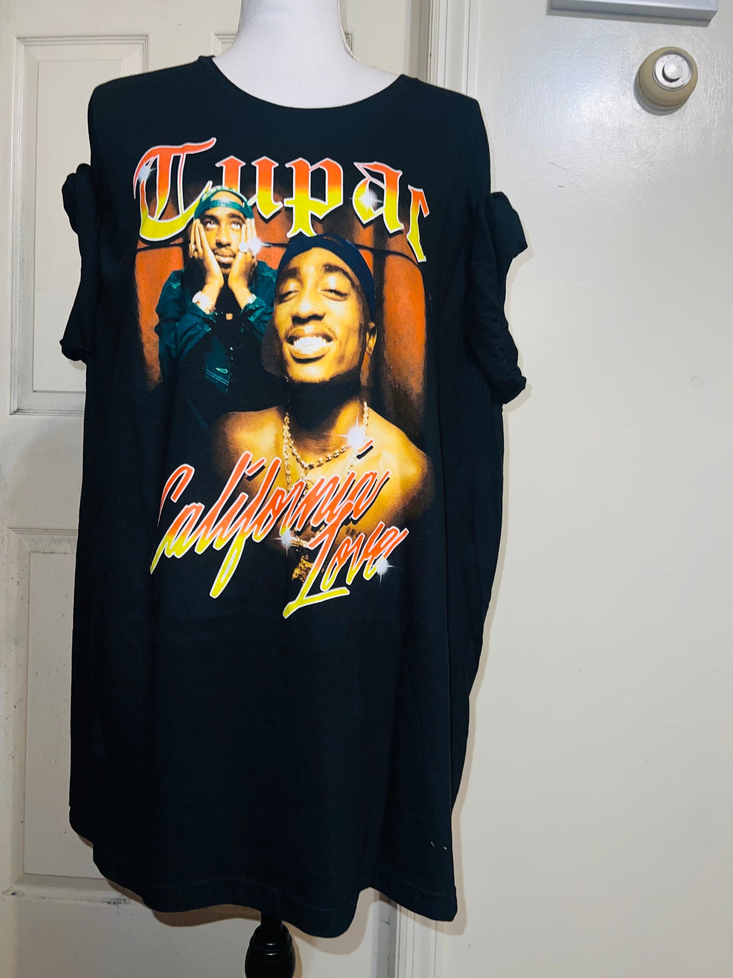 Tupac Oversized Distressed Tee