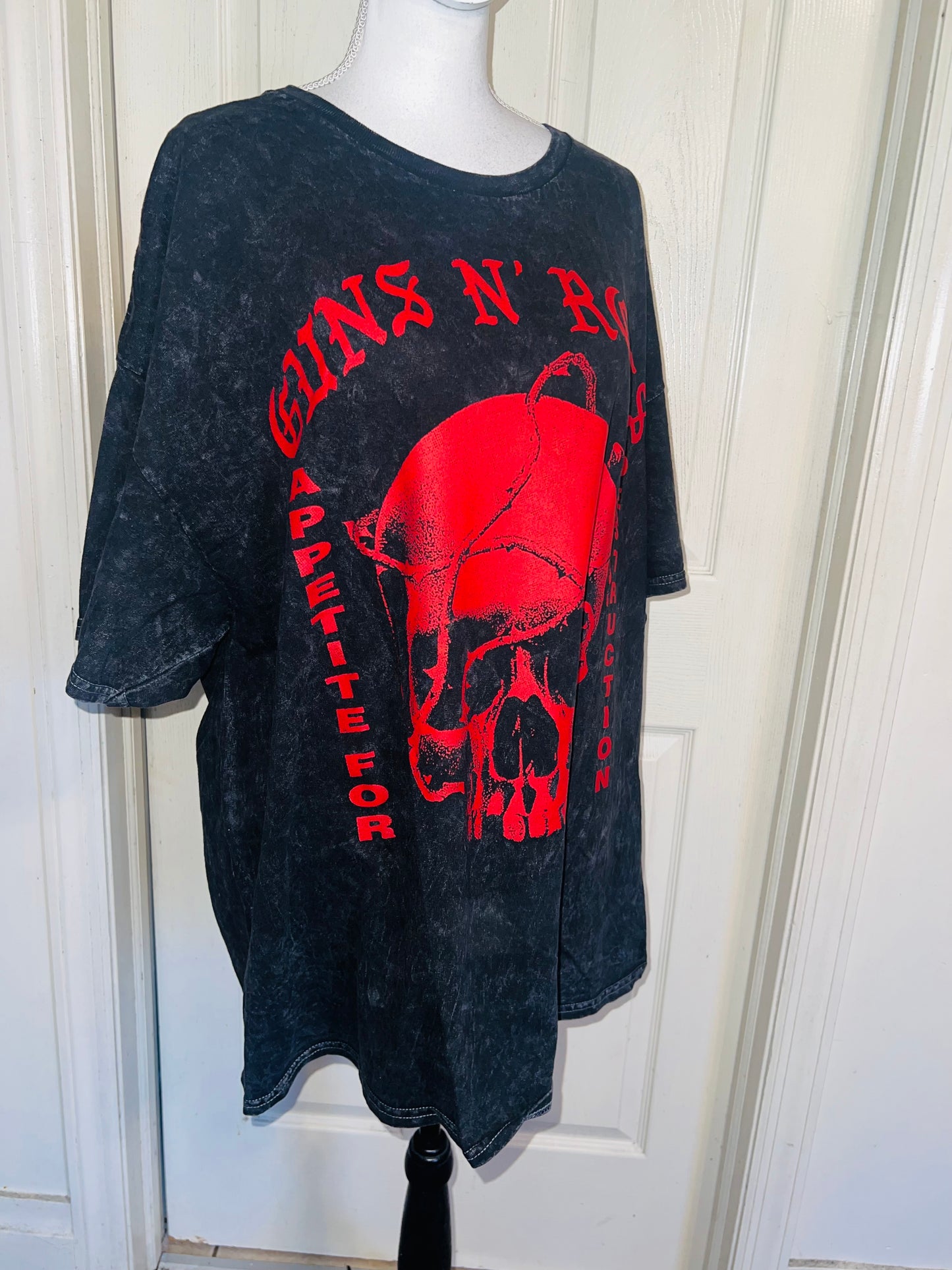 Guns N’ Roses Oversized Distressed Tee