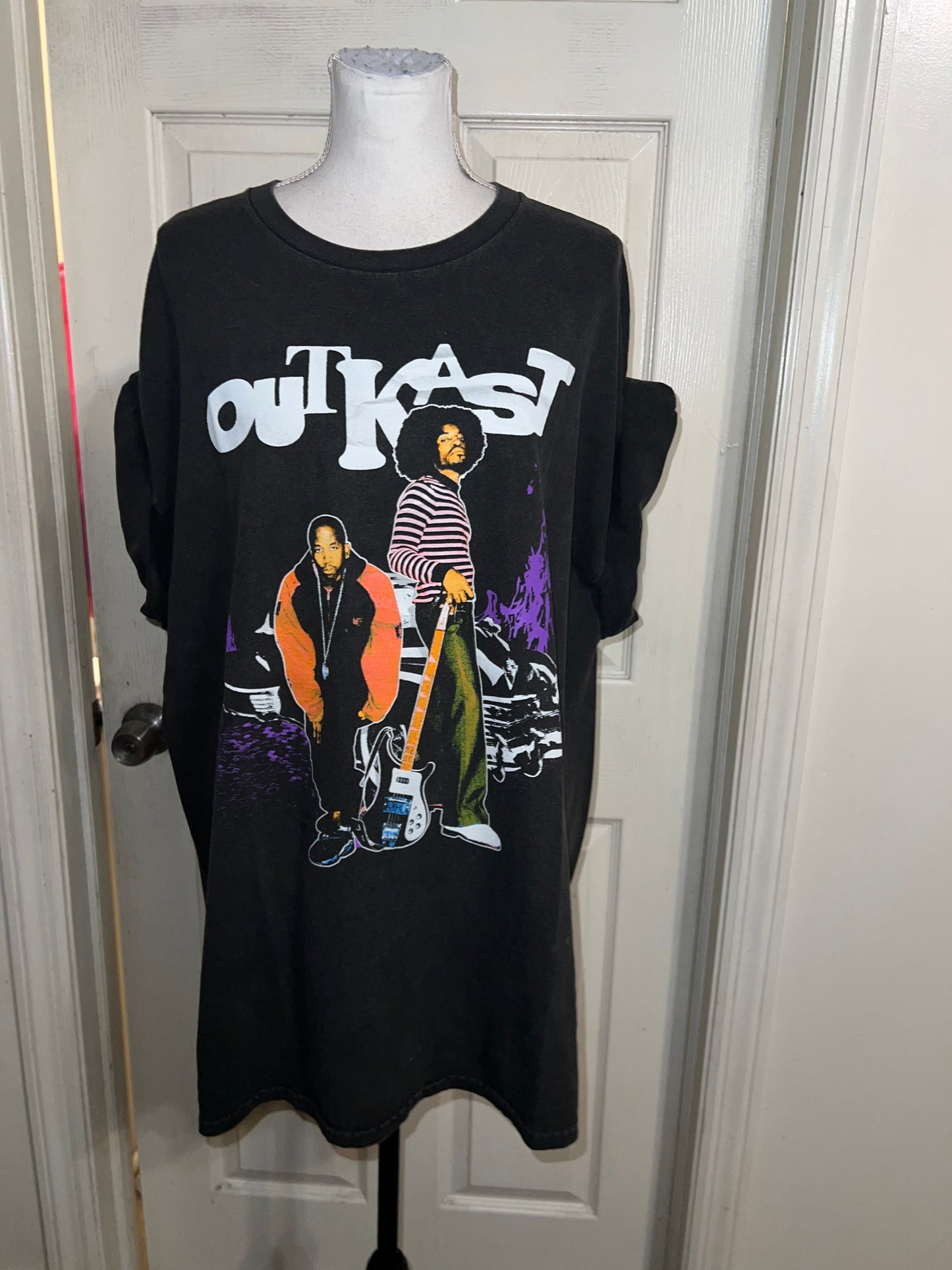 Outkast Oversized Distressed Tee