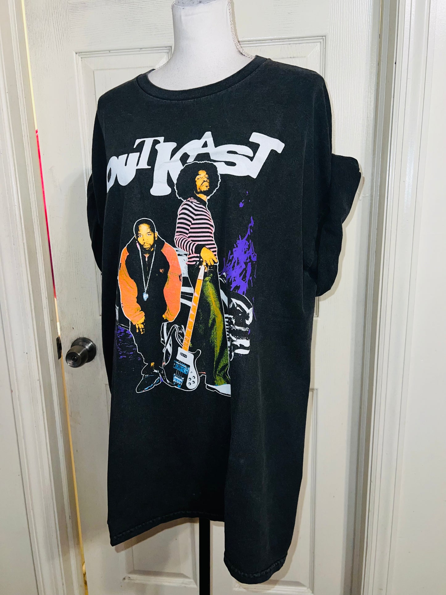 Outkast Oversized Distressed Tee